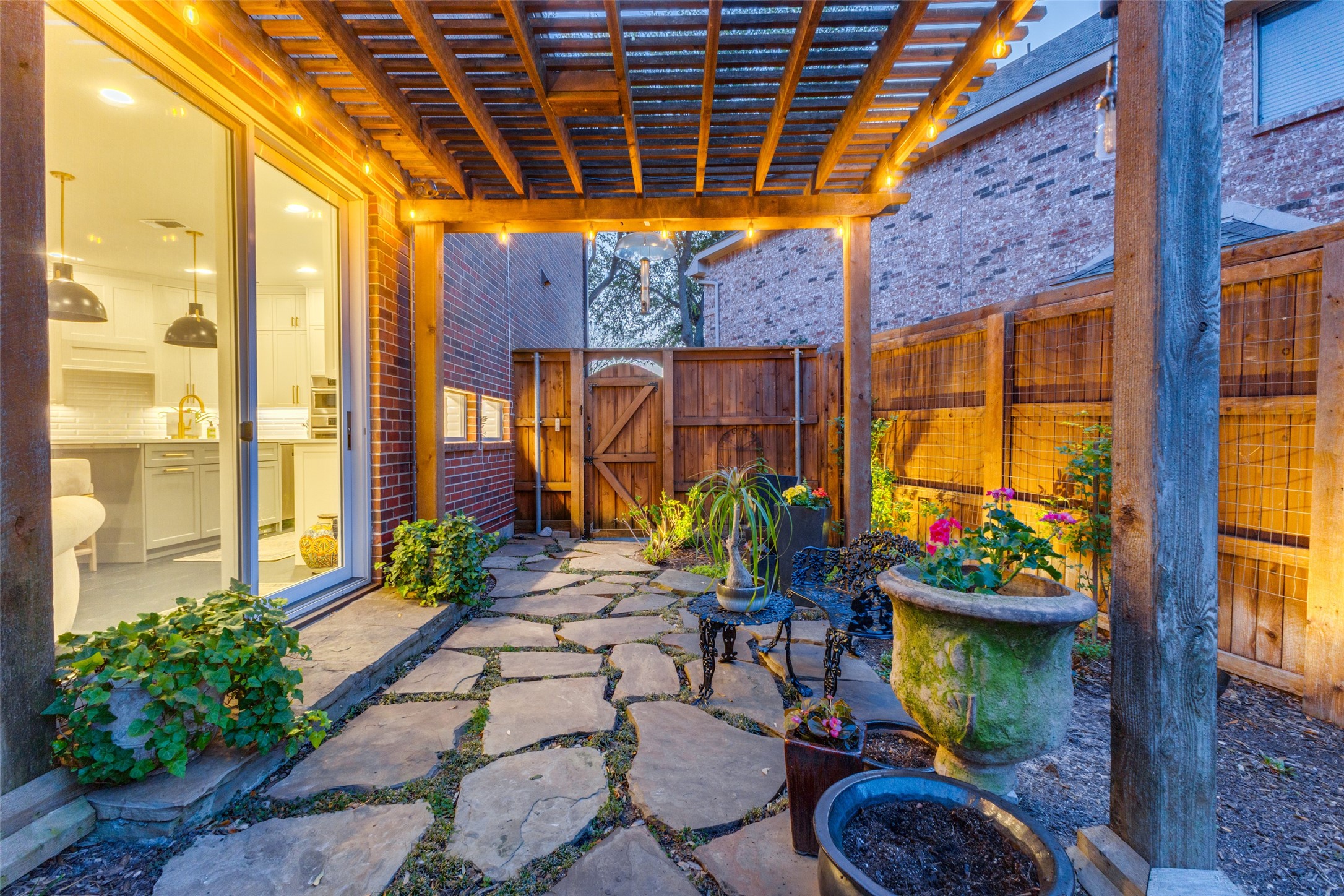 4419 Landlewood Court
