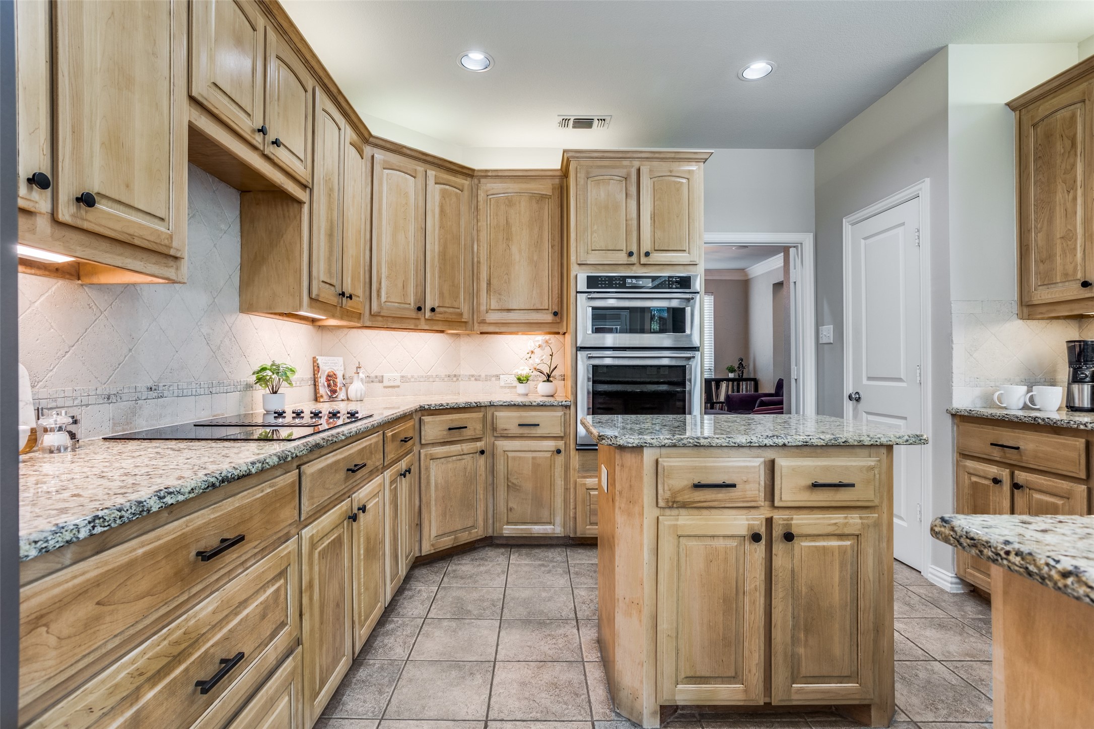 2701 Greenview Drive