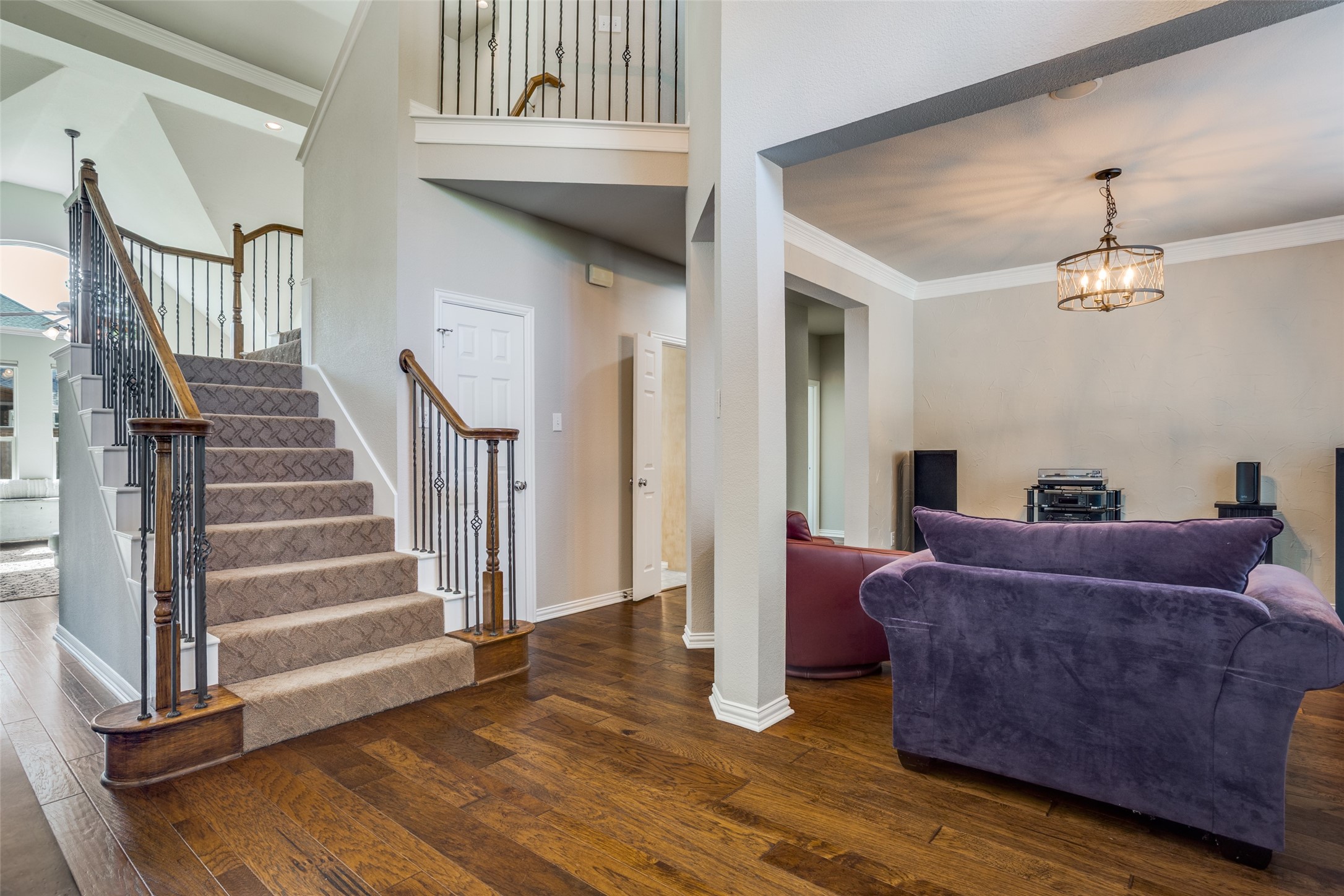 2701 Greenview Drive