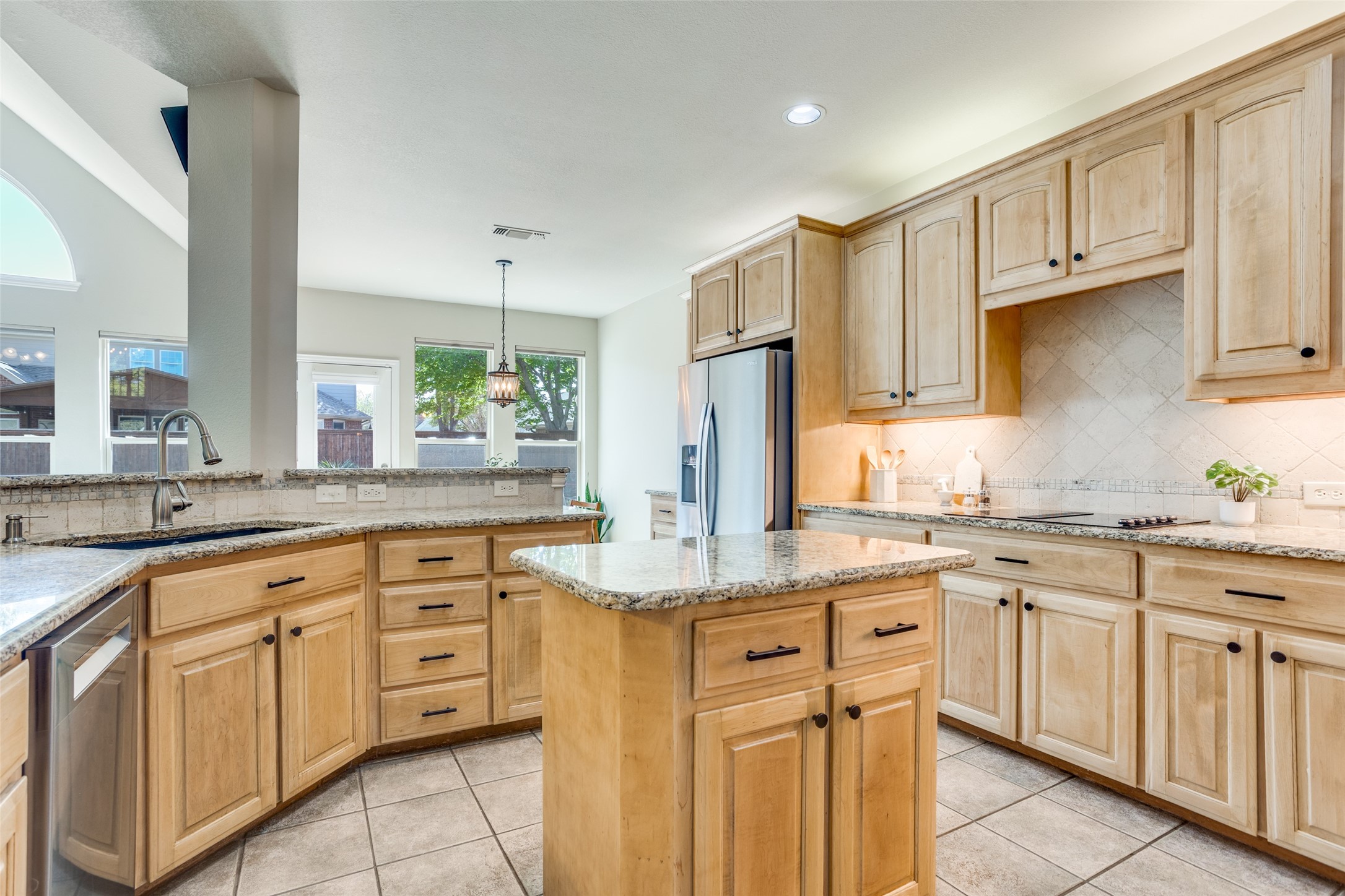 2701 Greenview Drive