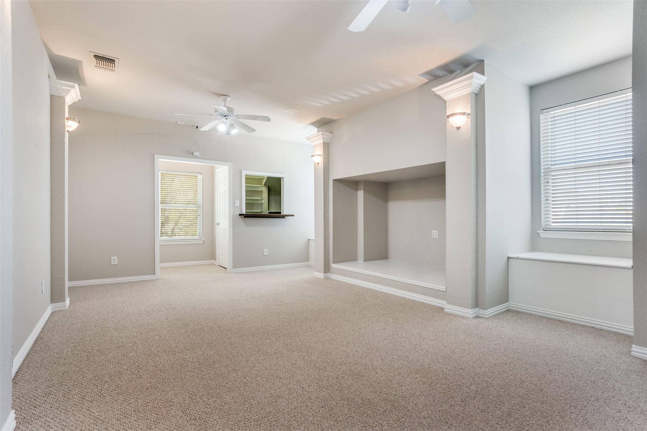 2701 Greenview Drive