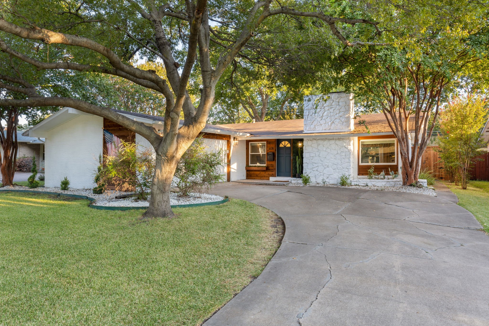 3622 High Vista Drive
