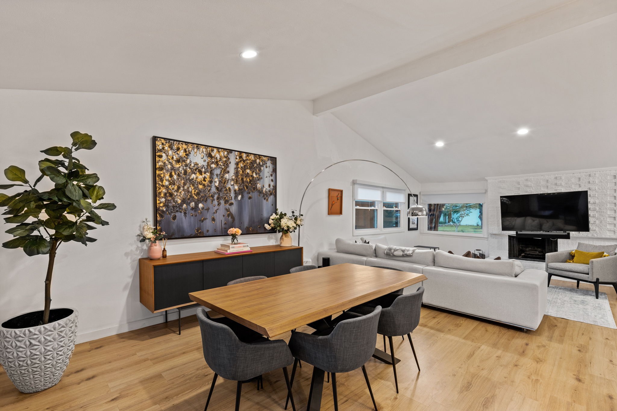 3622 High Vista Drive