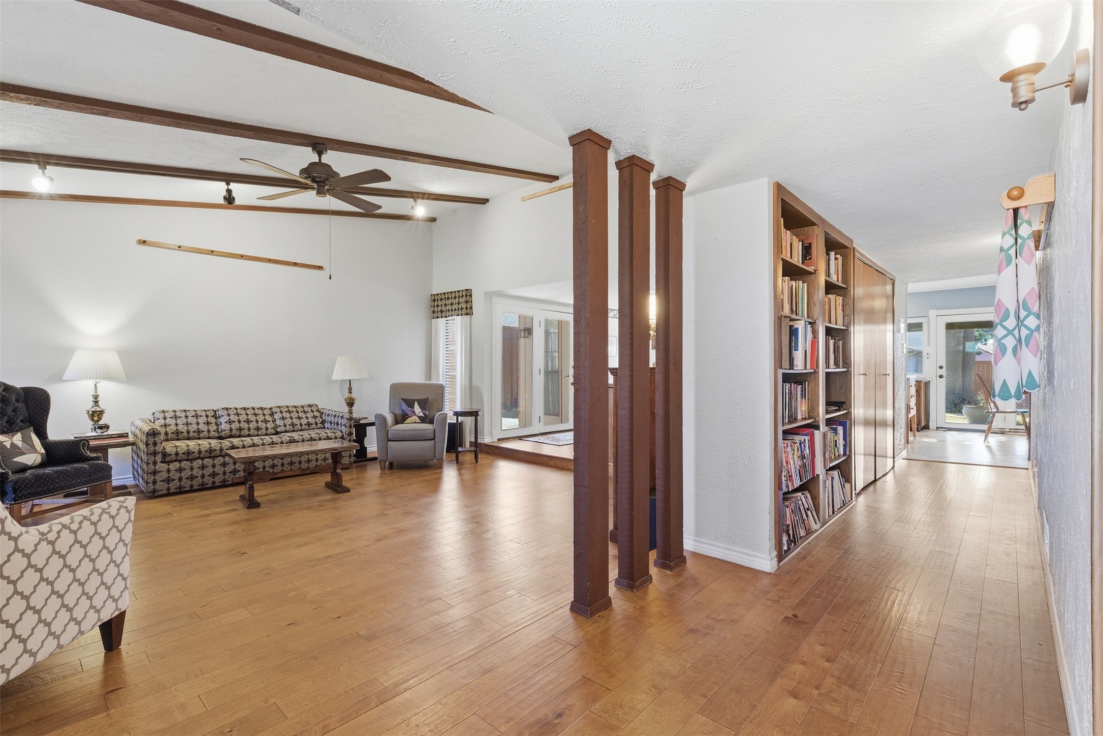 2204 Red Bluff Drive