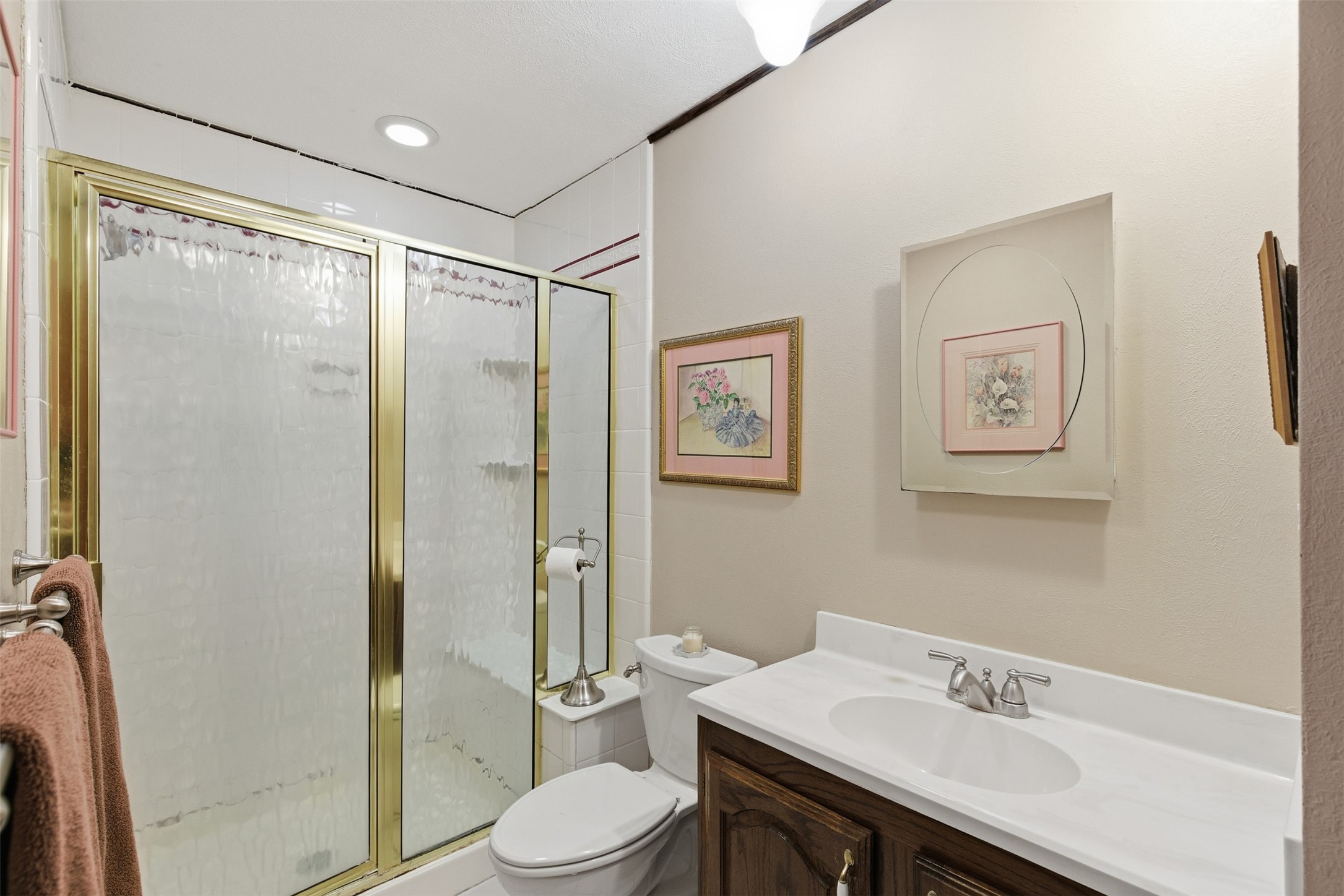 2204 Red Bluff Drive