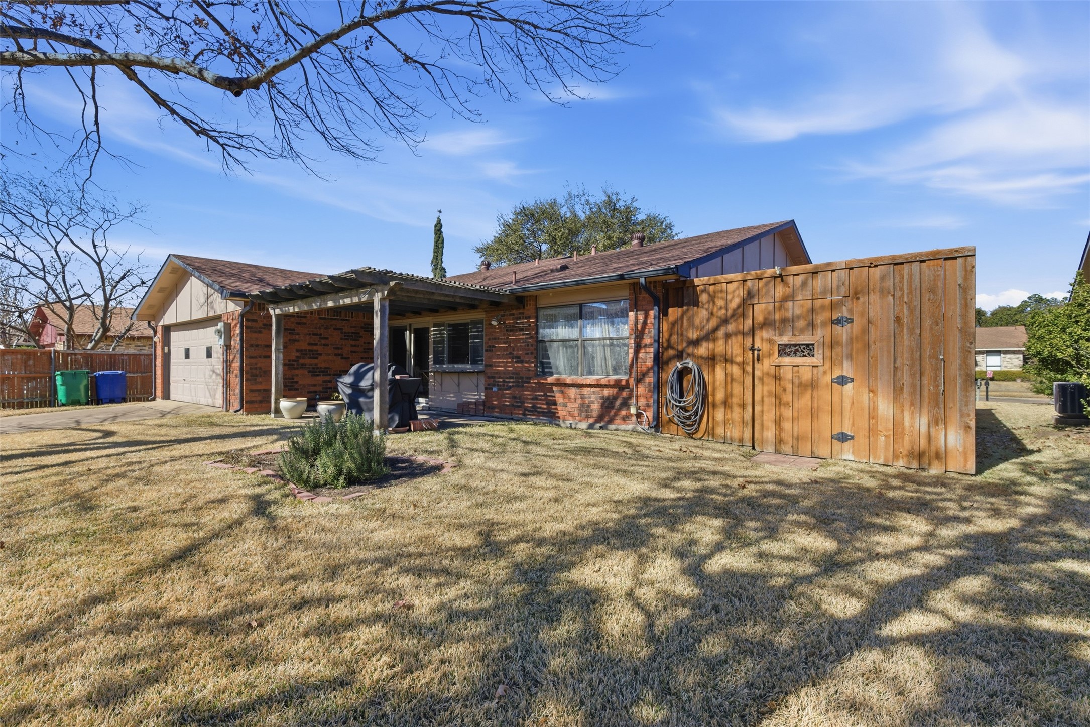 2204 Red Bluff Drive
