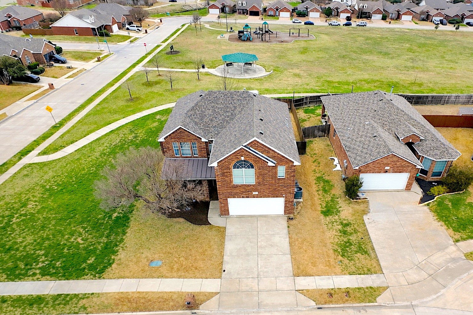 4033 Claymore Lane