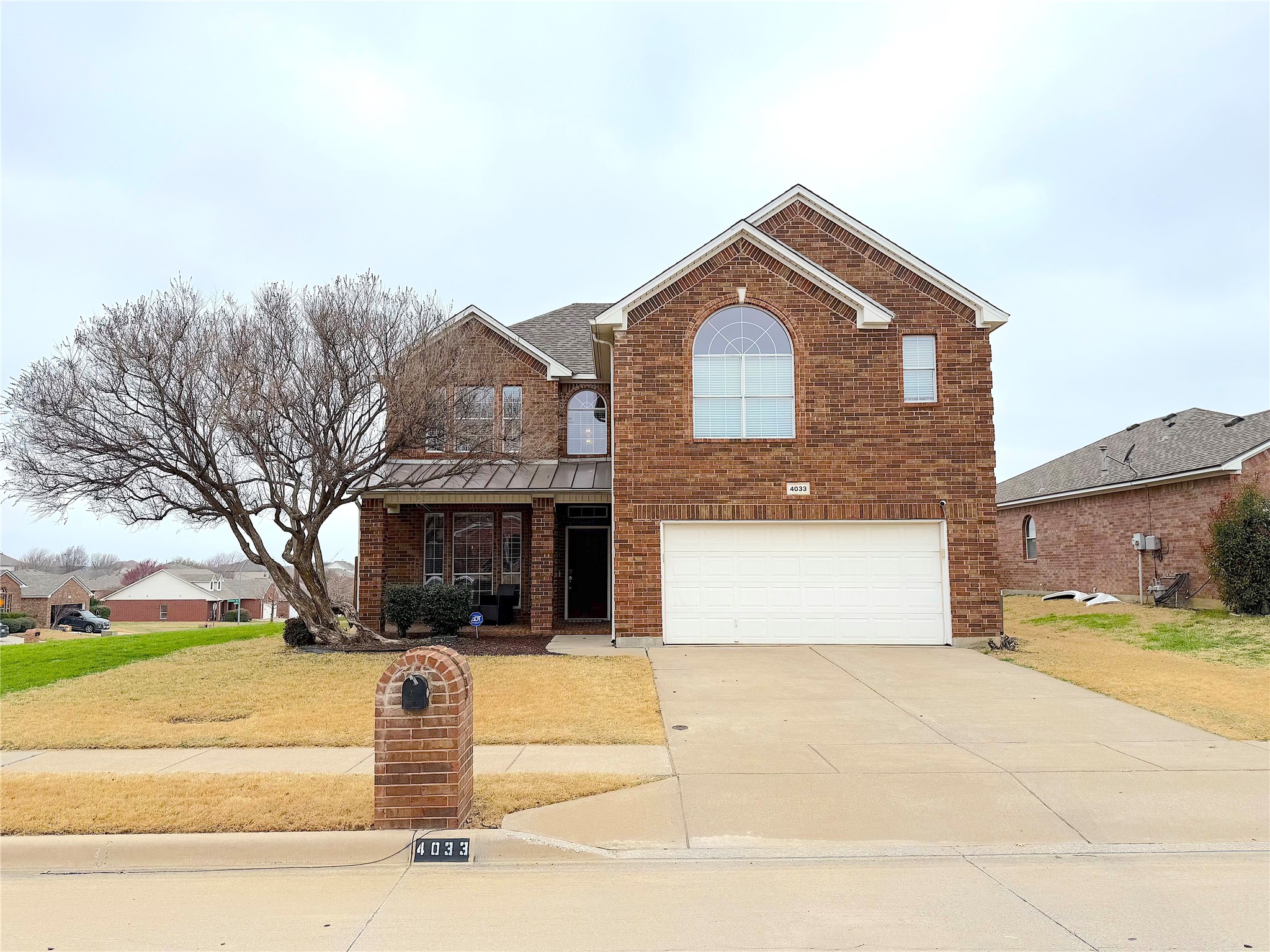4033 Claymore Lane