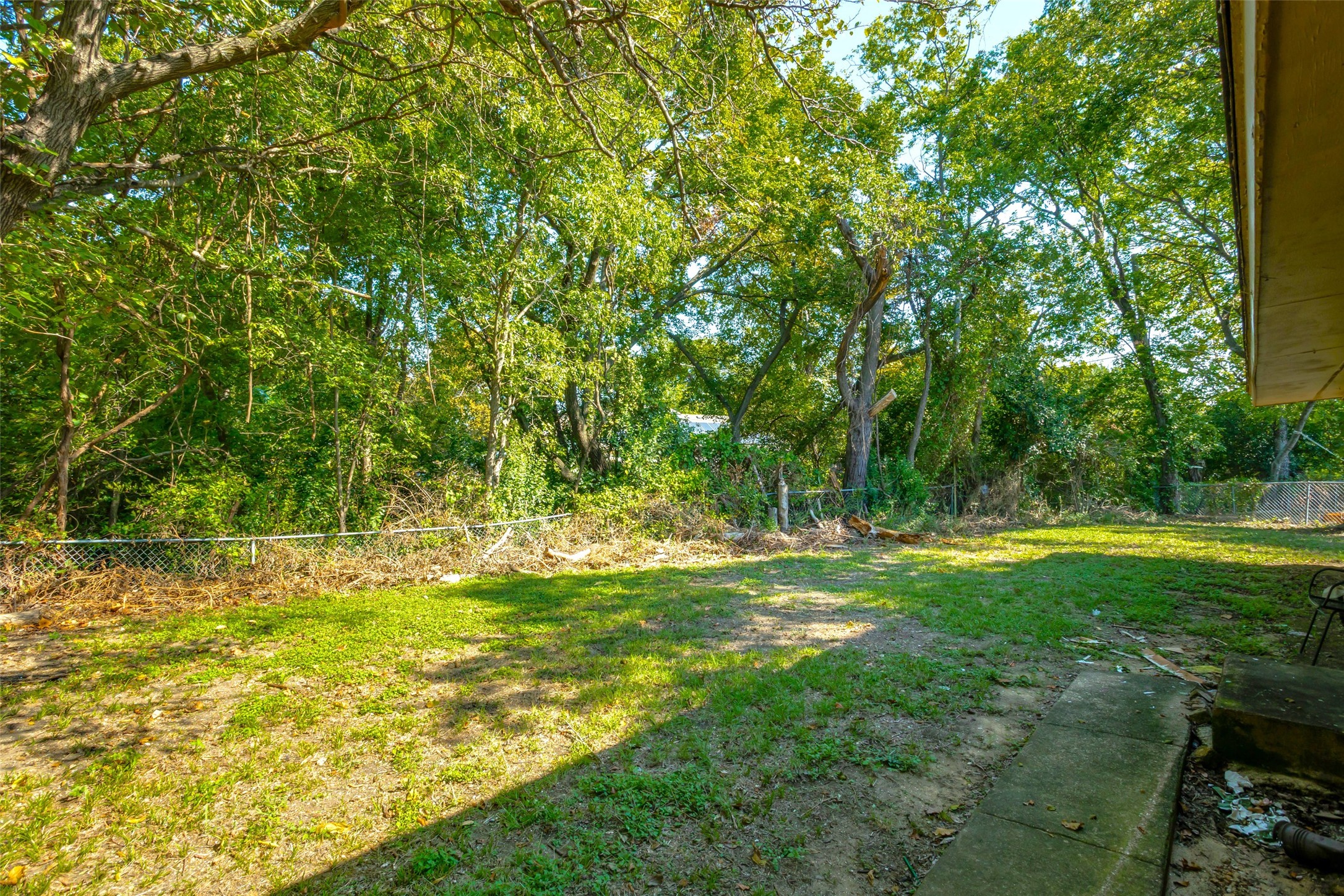612 Henderson Circle