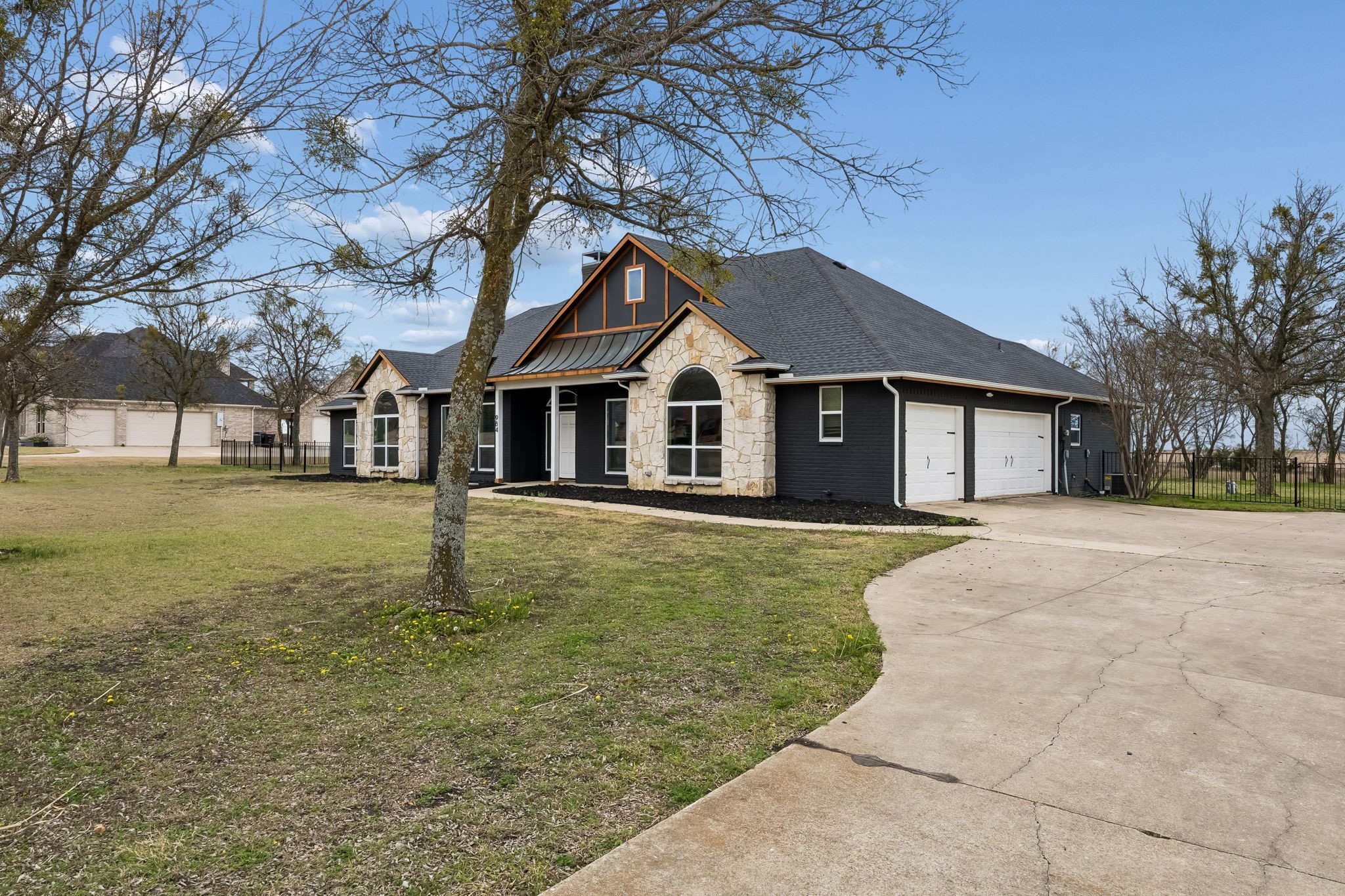 984 Equestrian Drive