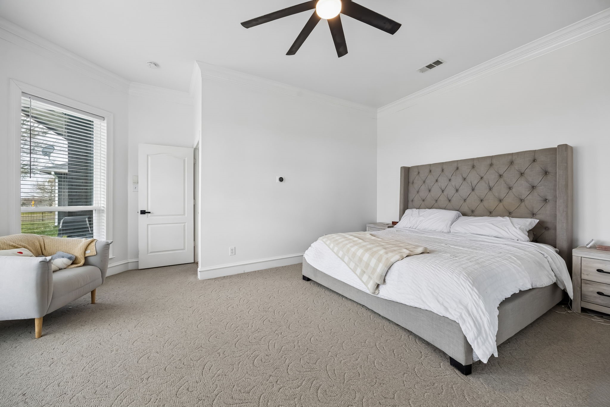 984 Equestrian Drive