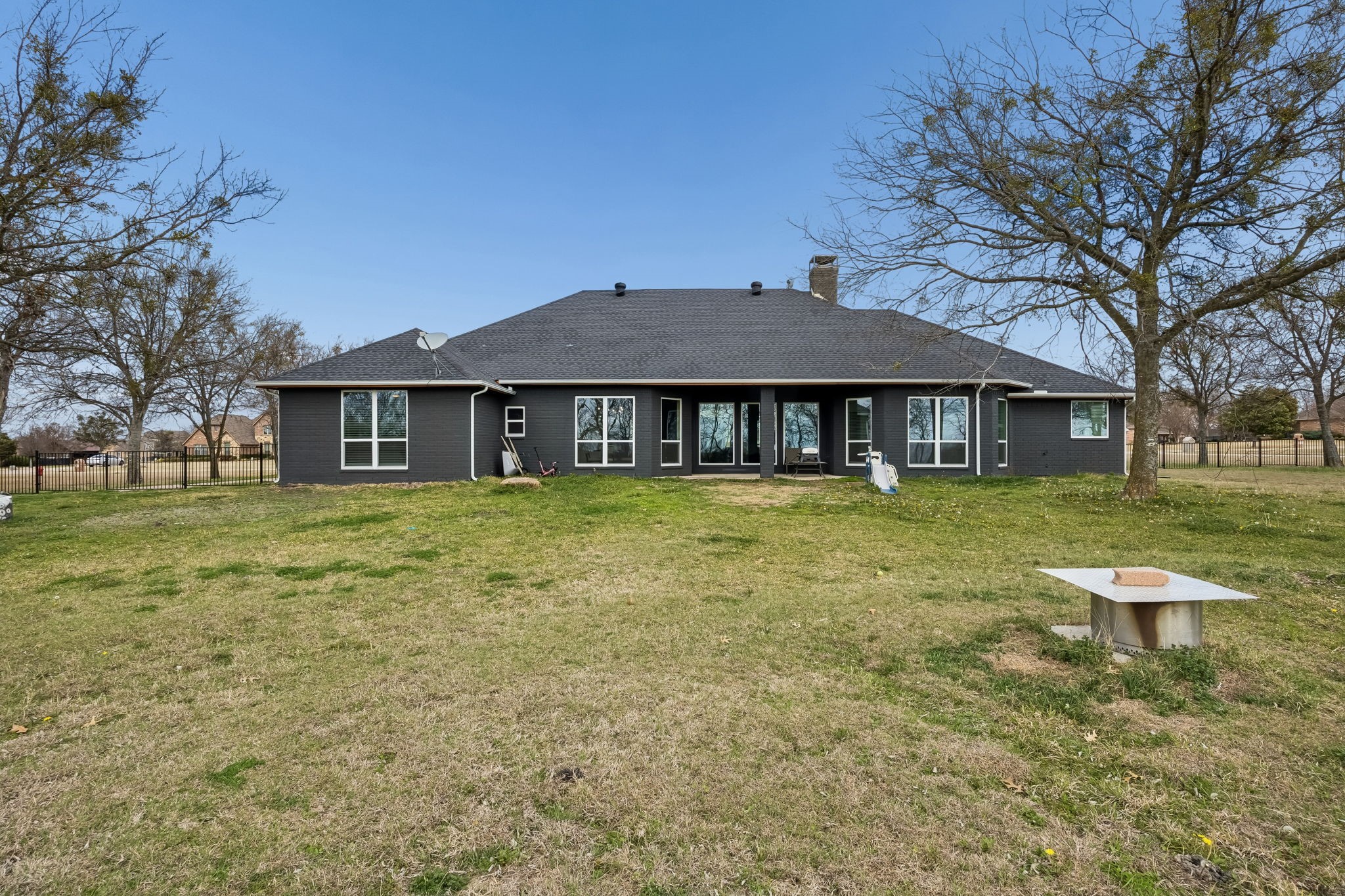 984 Equestrian Drive