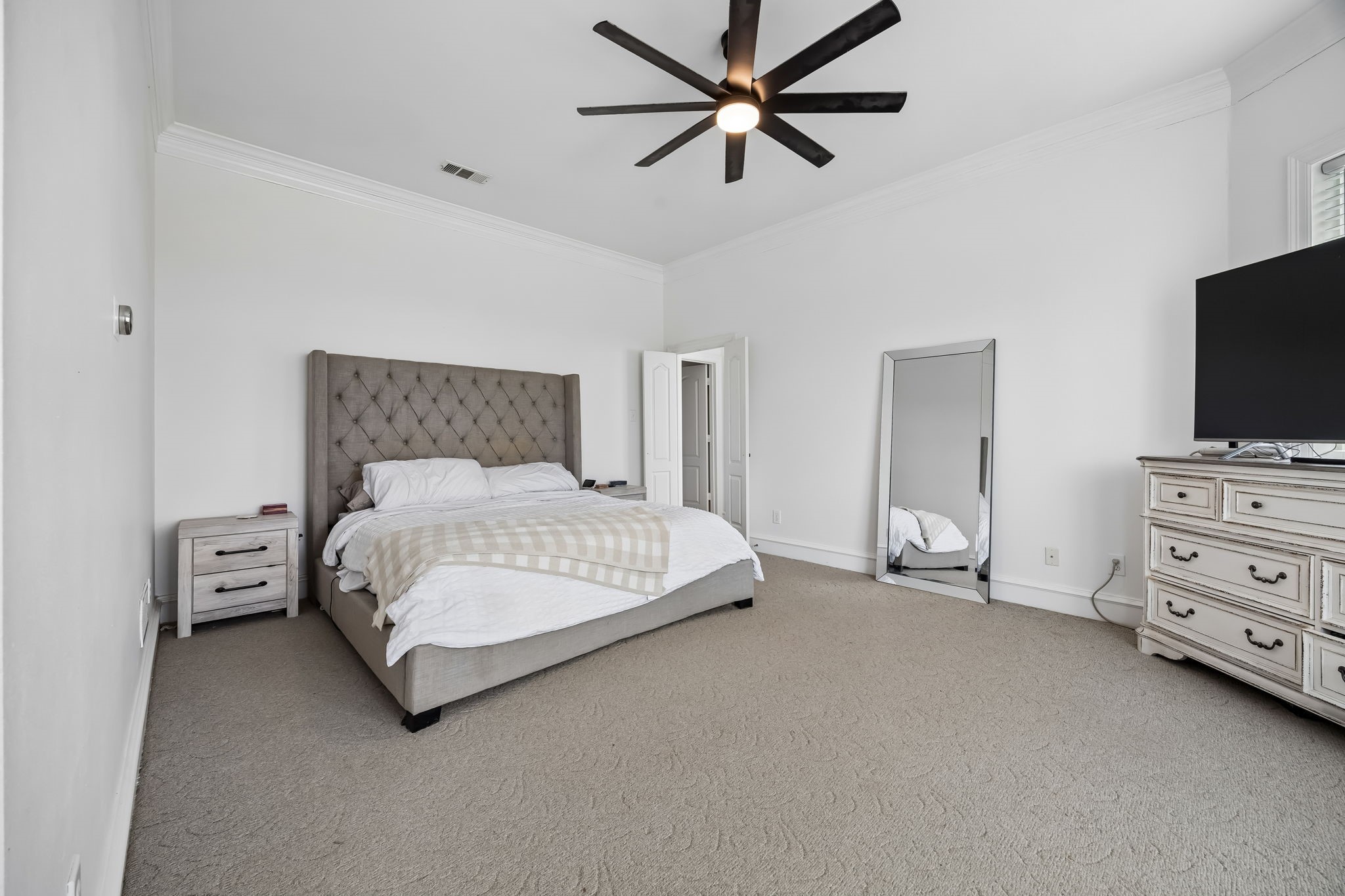 984 Equestrian Drive