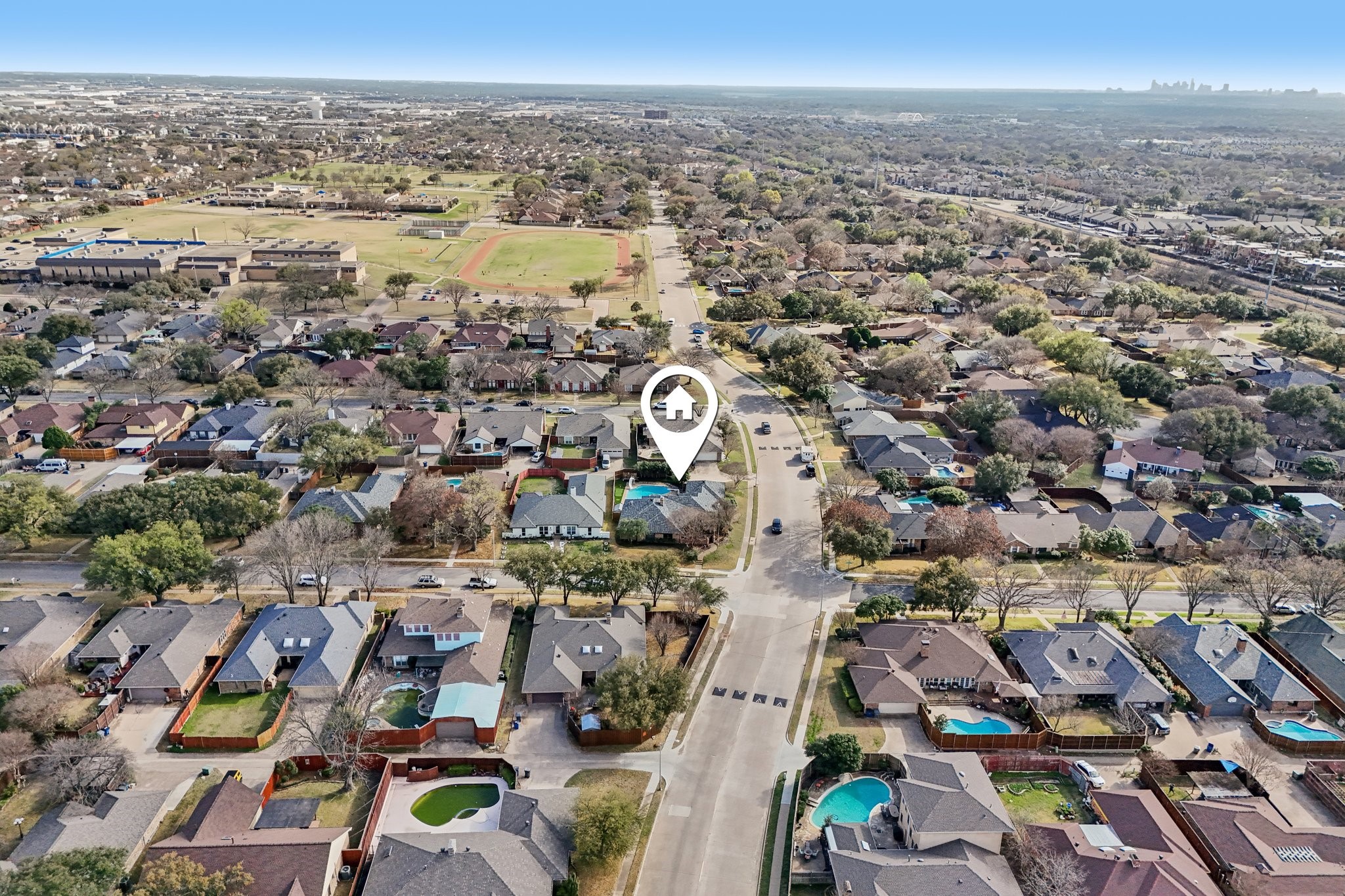 10202 Chisholm Trail