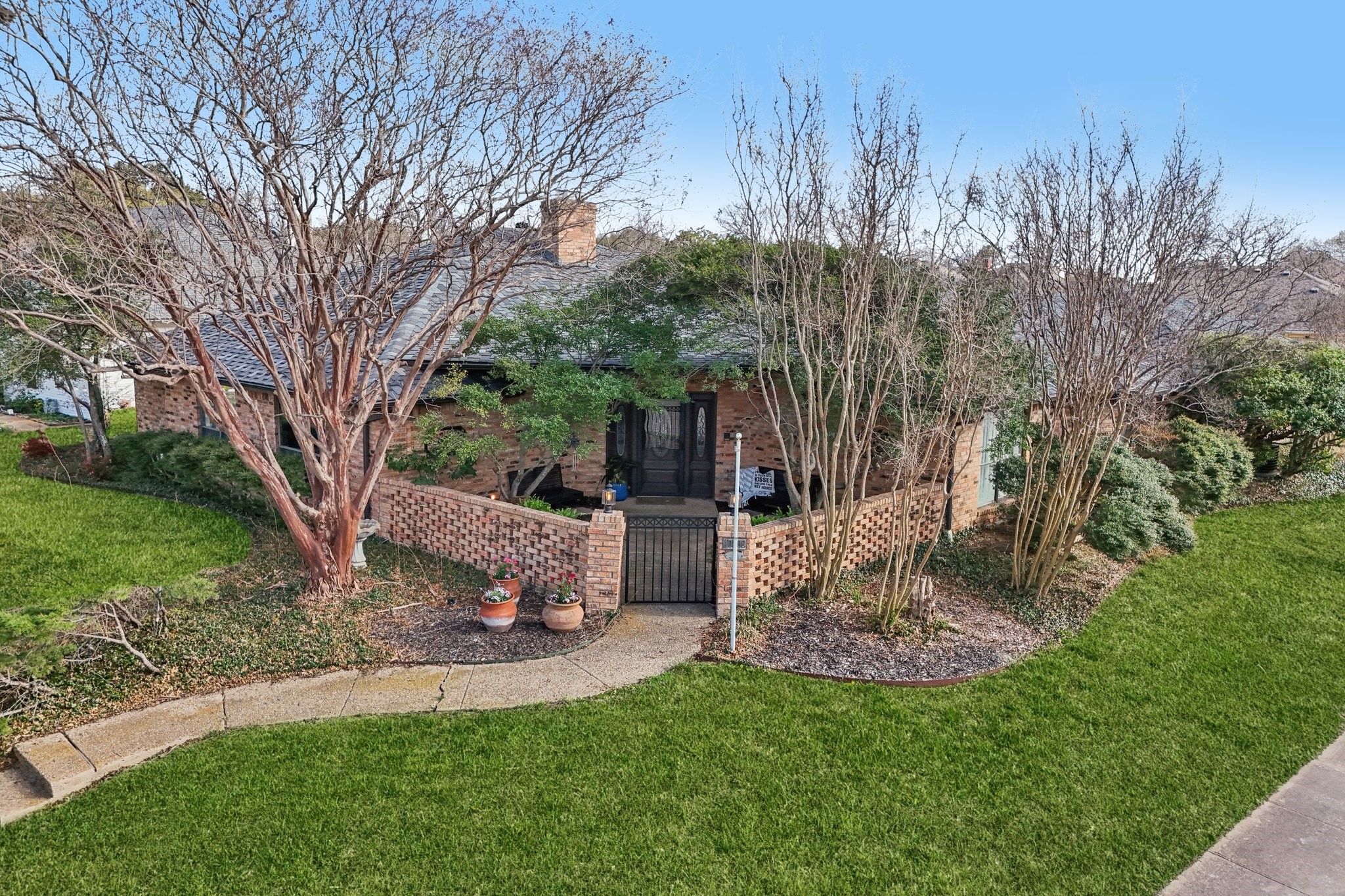 10202 Chisholm Trail