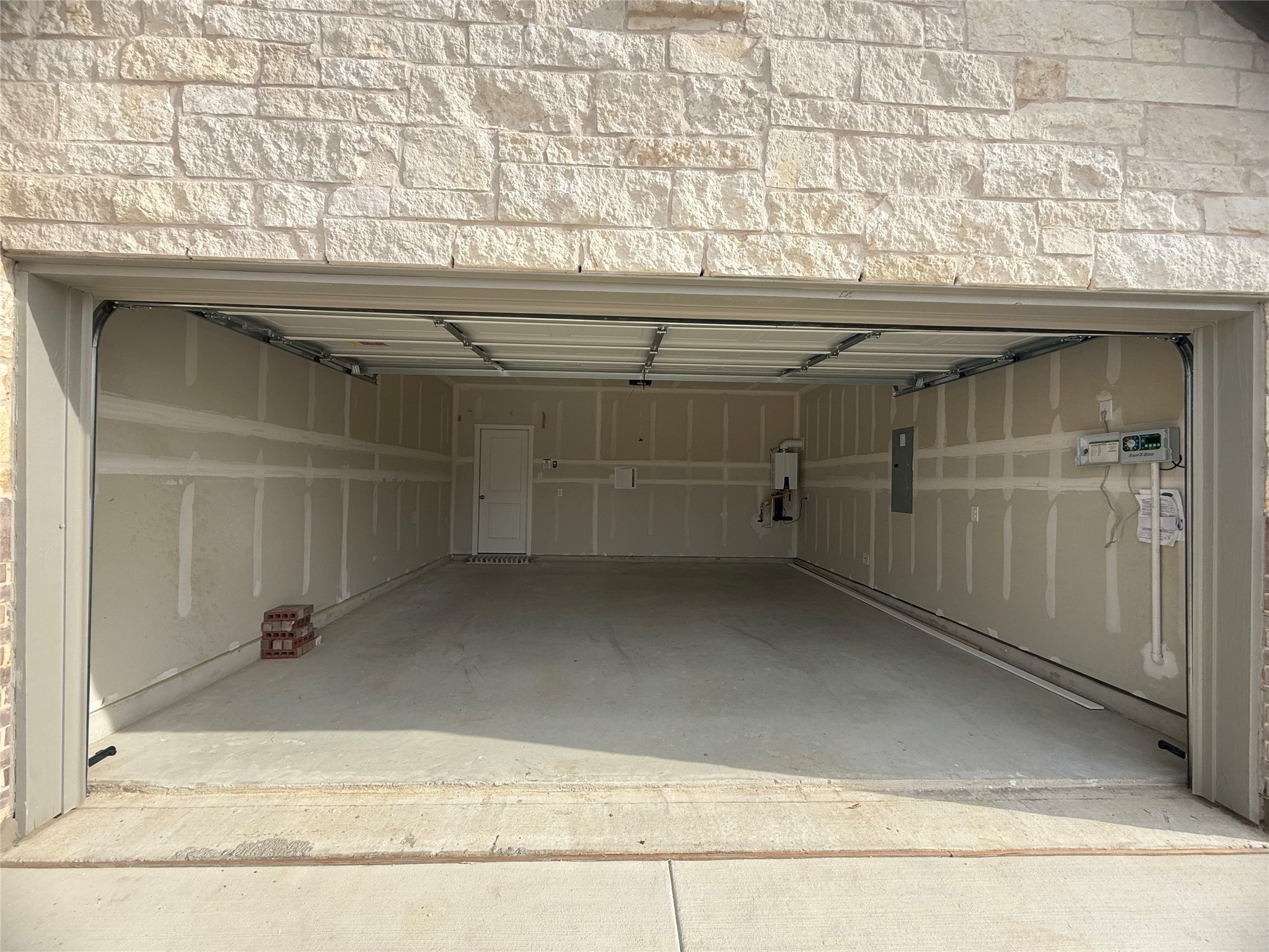 603 Arabian Lane