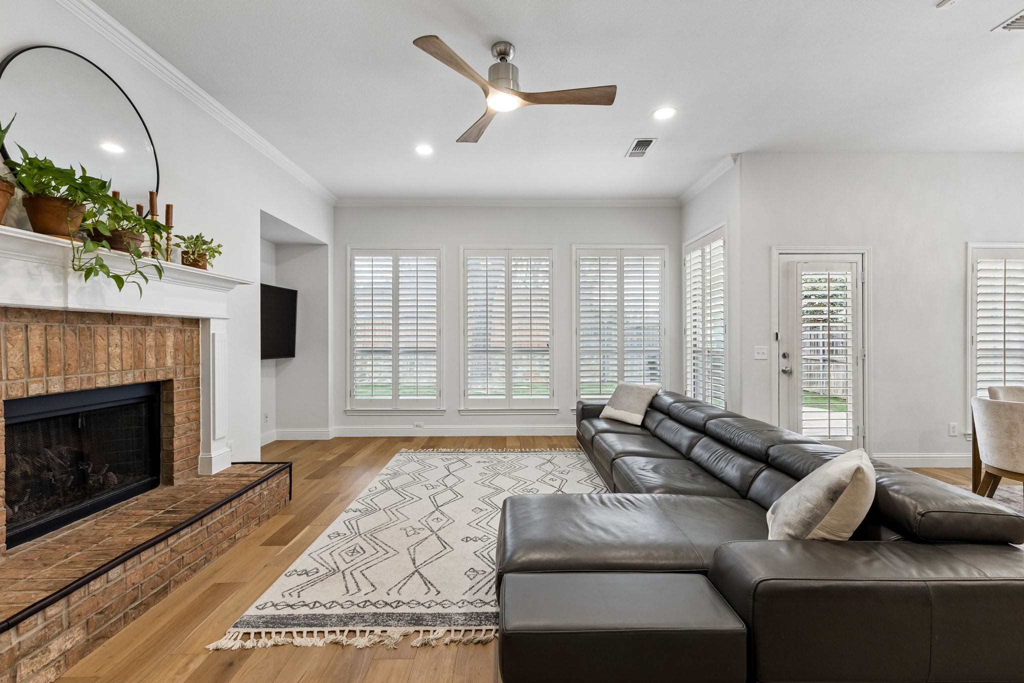 1801 Van Landingham Drive