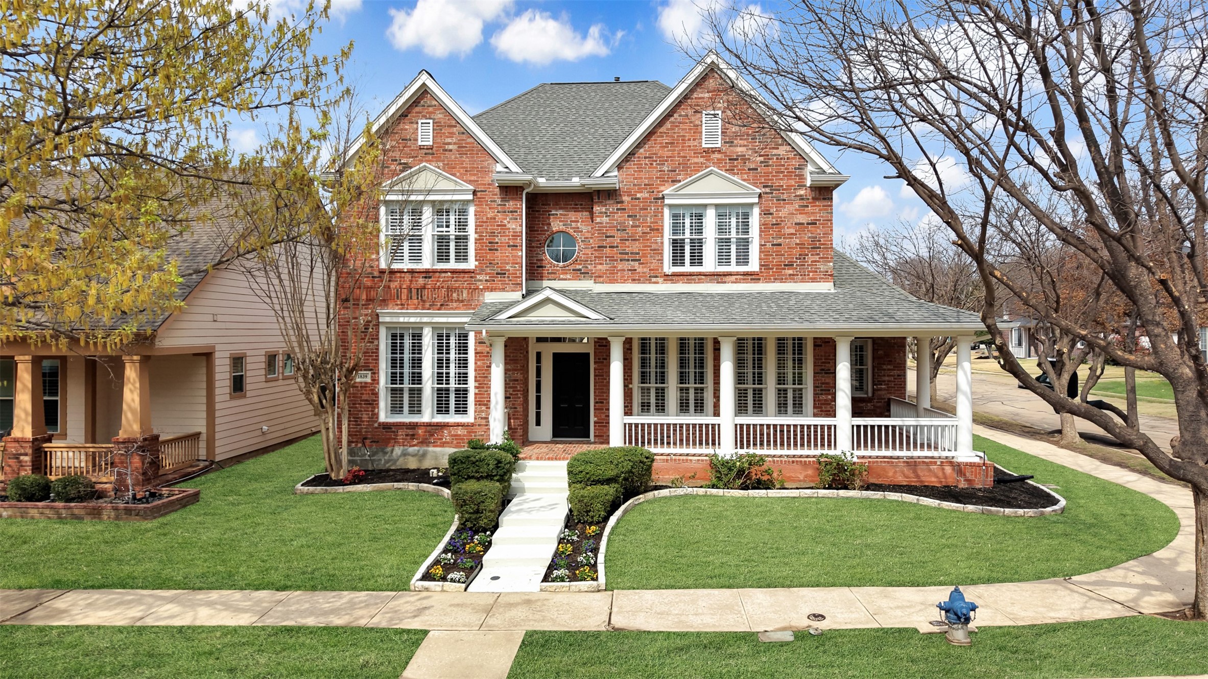 1839 Pecan Grove