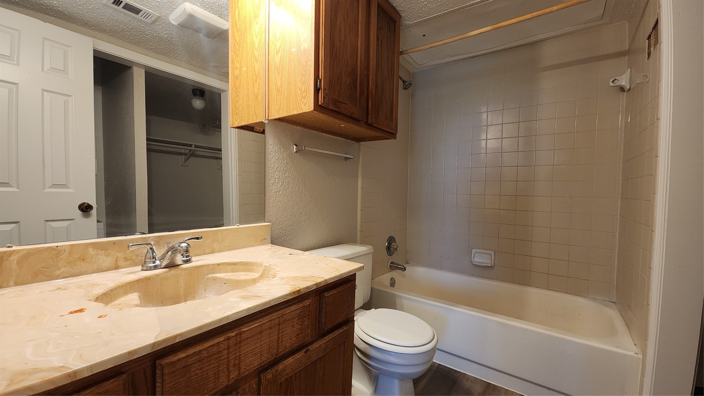 6108 Abrams Road 627