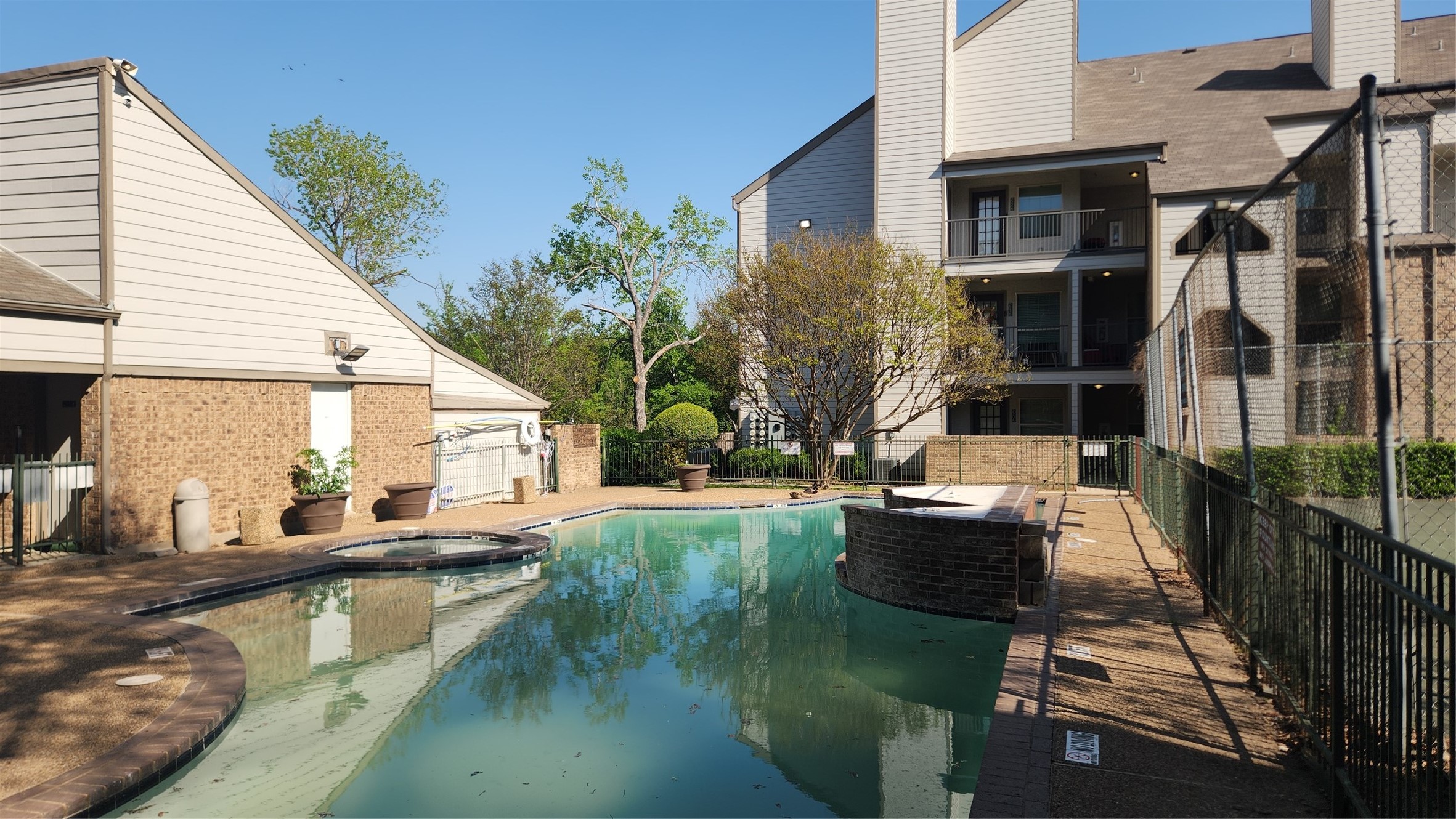 6108 Abrams Road 627