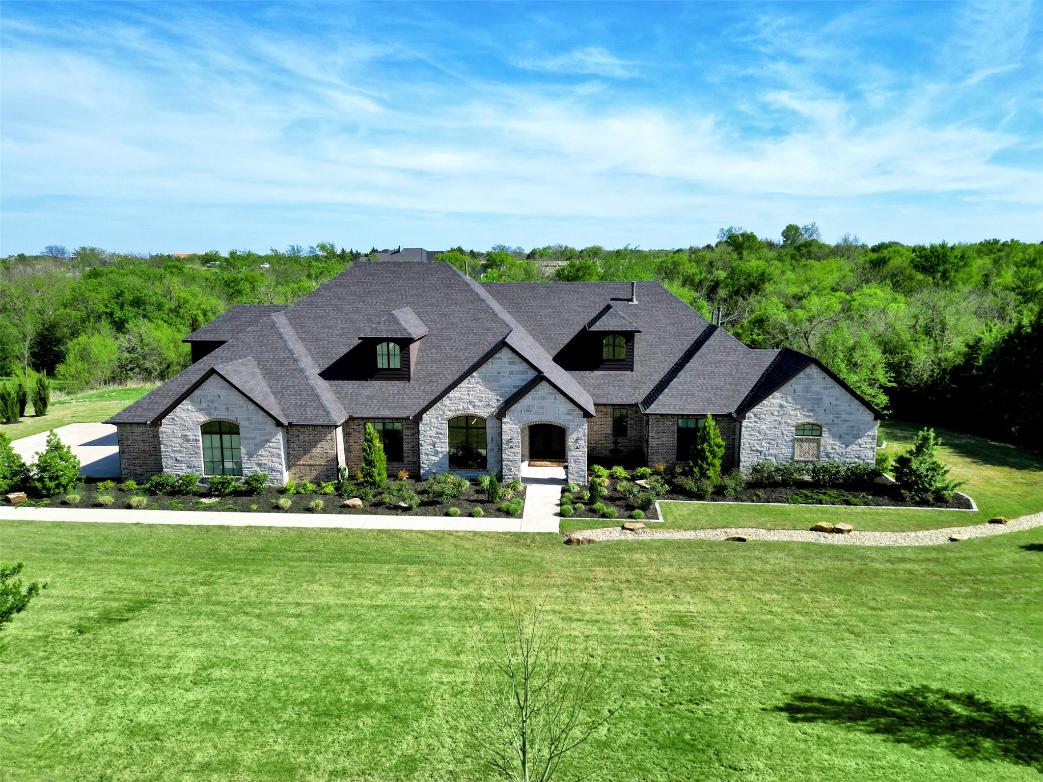 2286 White Stag Road