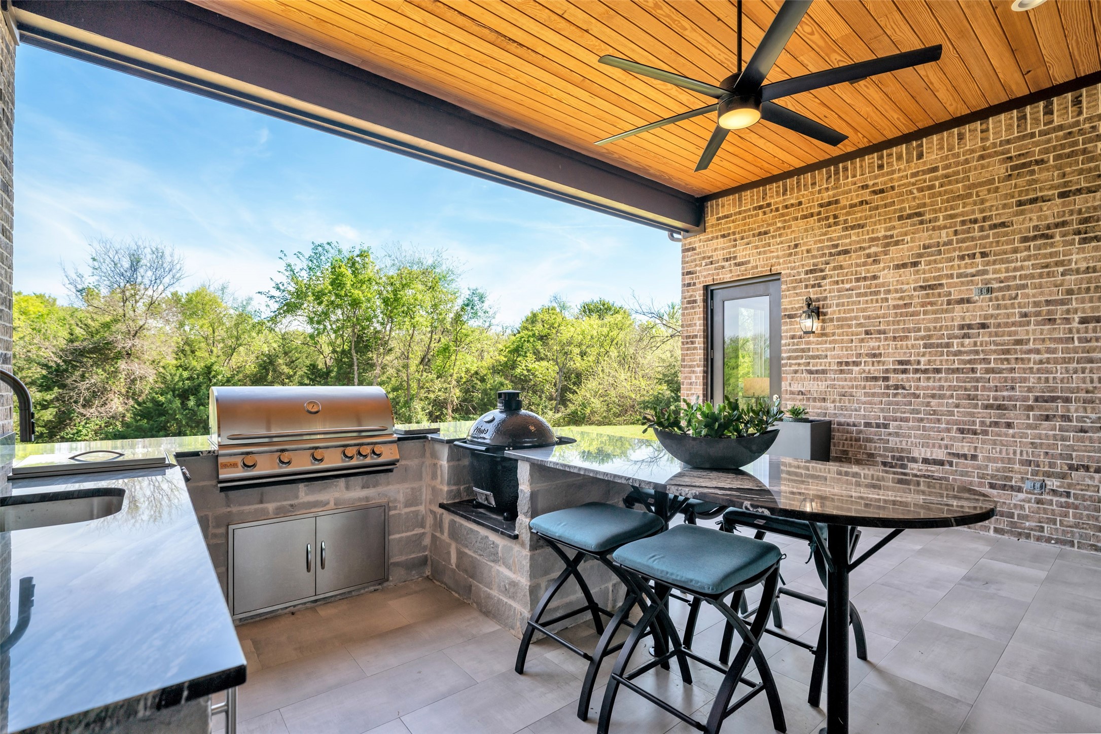 2286 White Stag Road