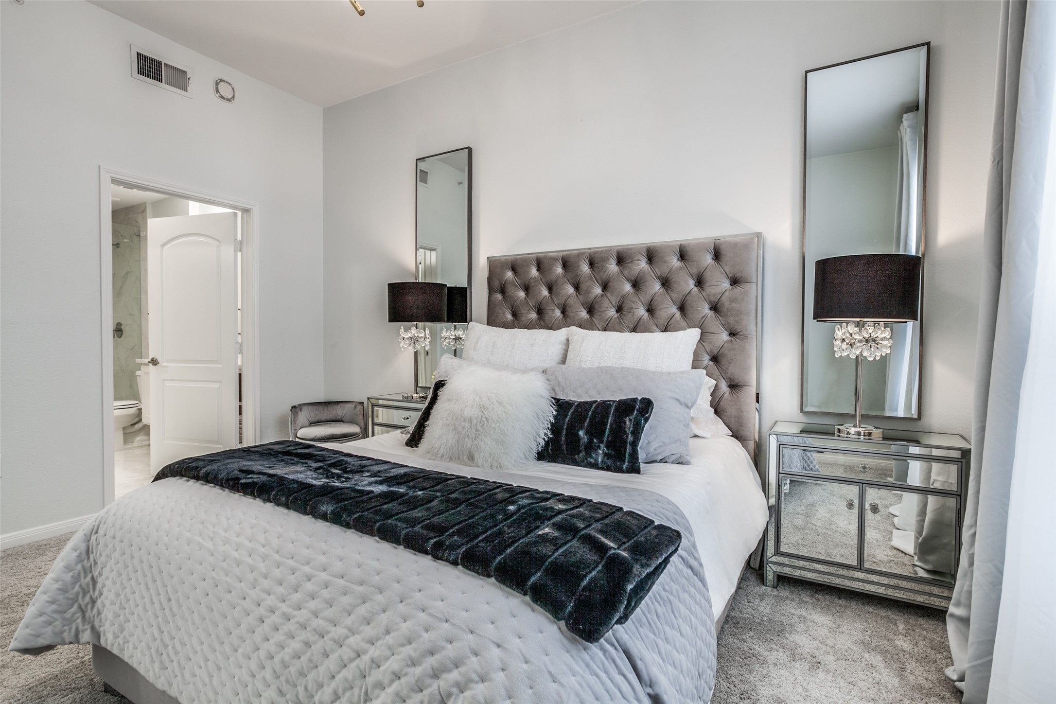 3225 Turtle Creek Boulevard 220