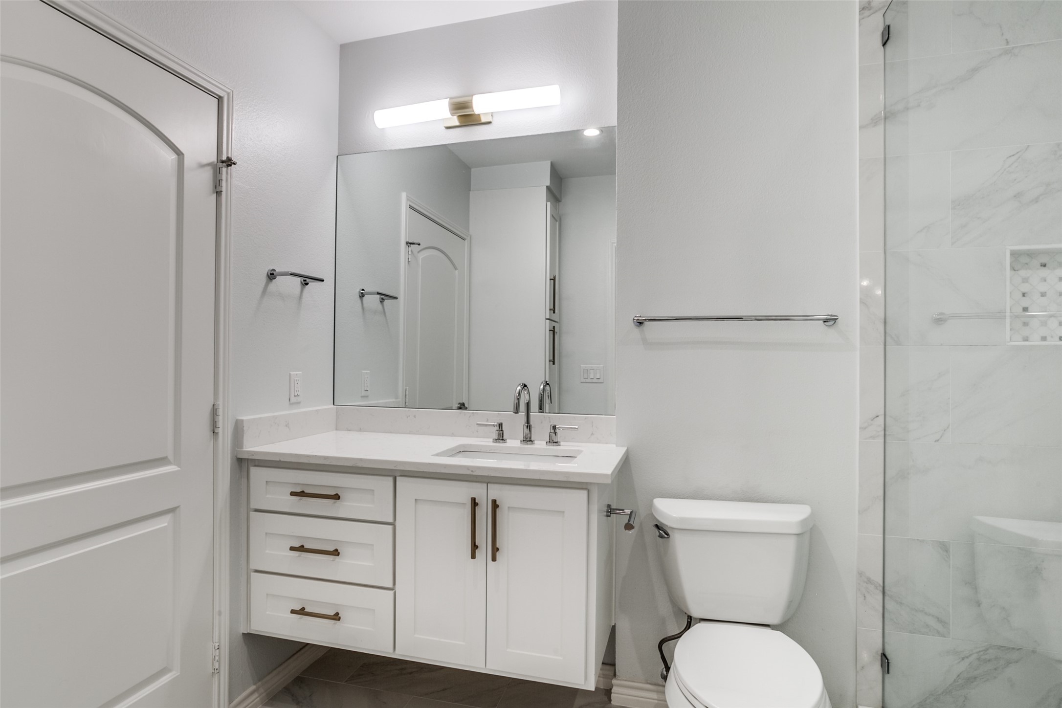3225 Turtle Creek Boulevard 220
