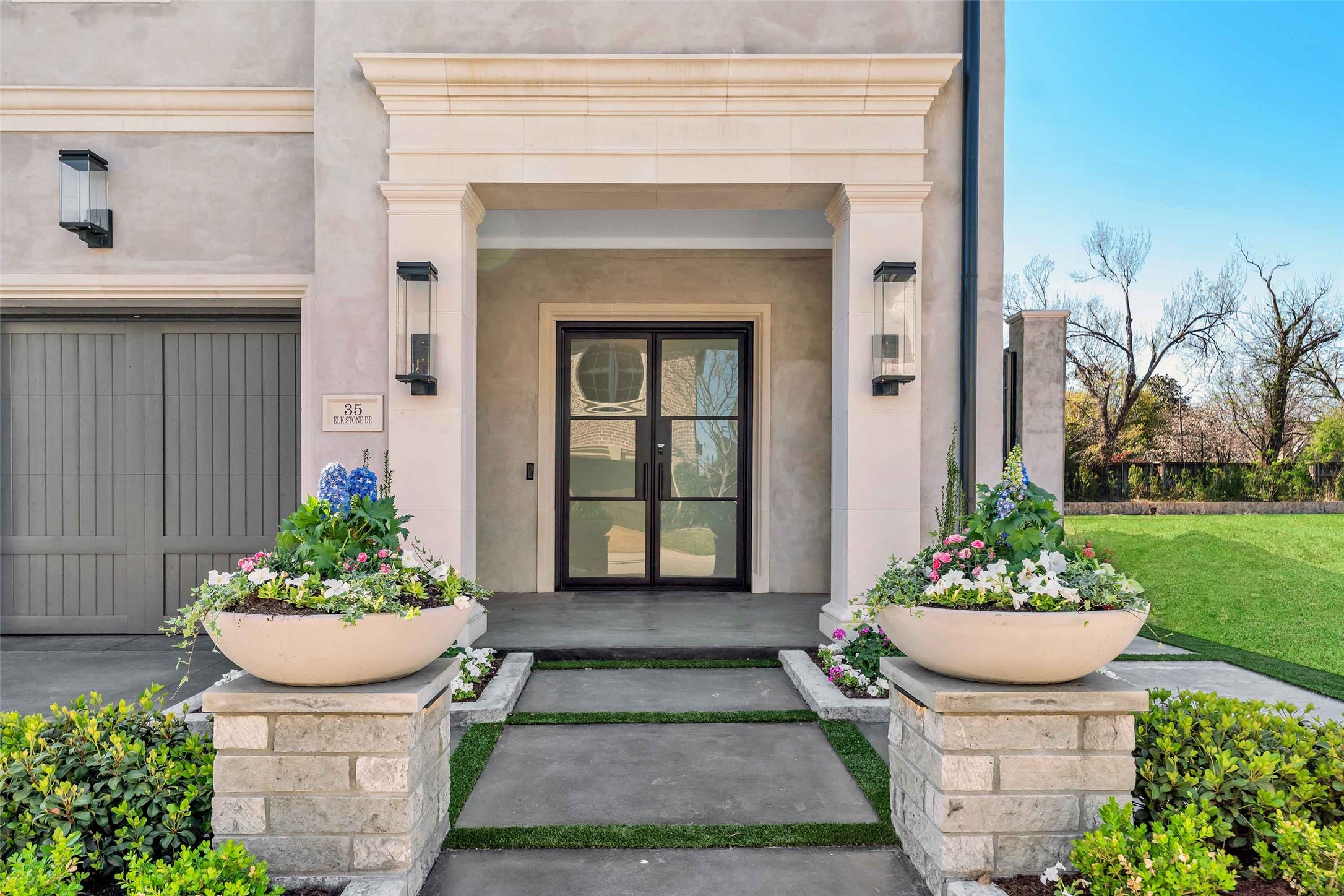 35 Elk Stone Drive