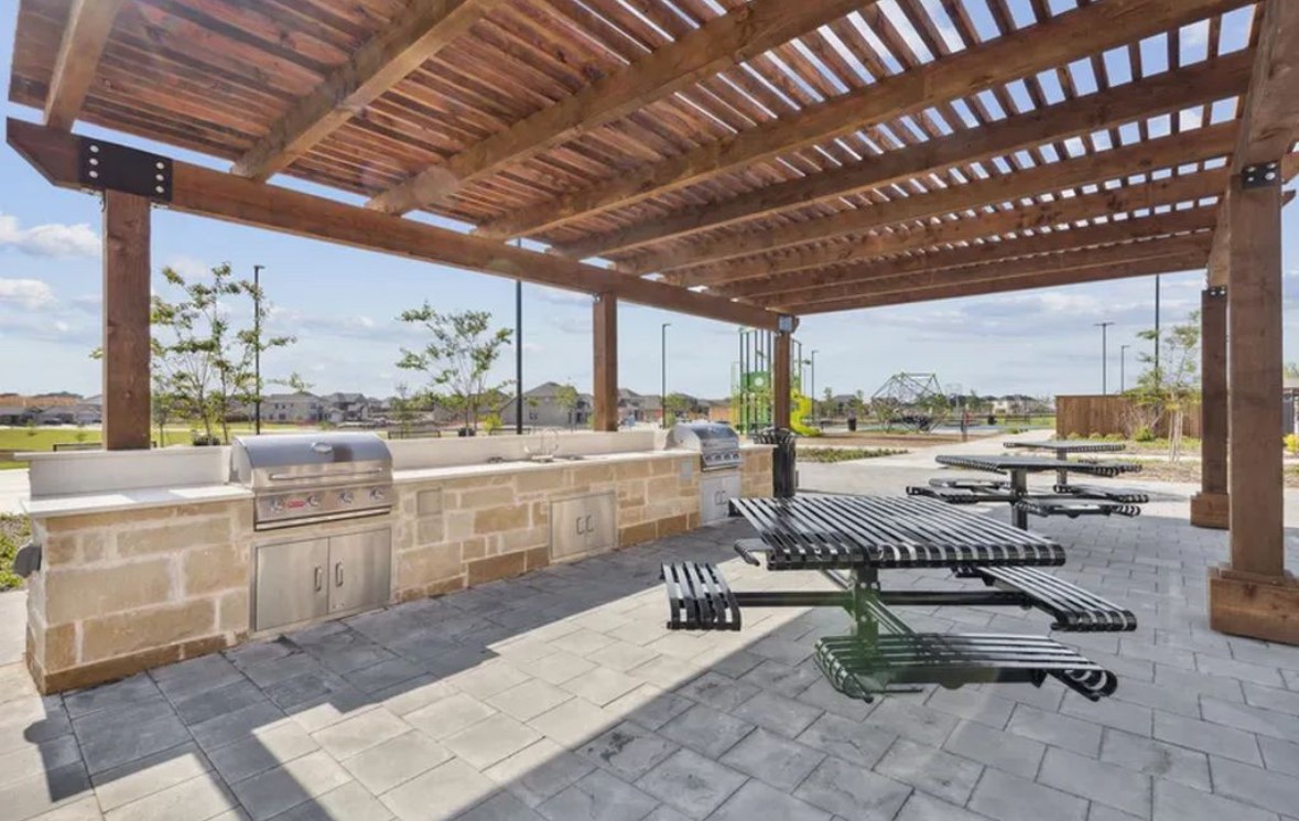 1014 Honeydew Lane