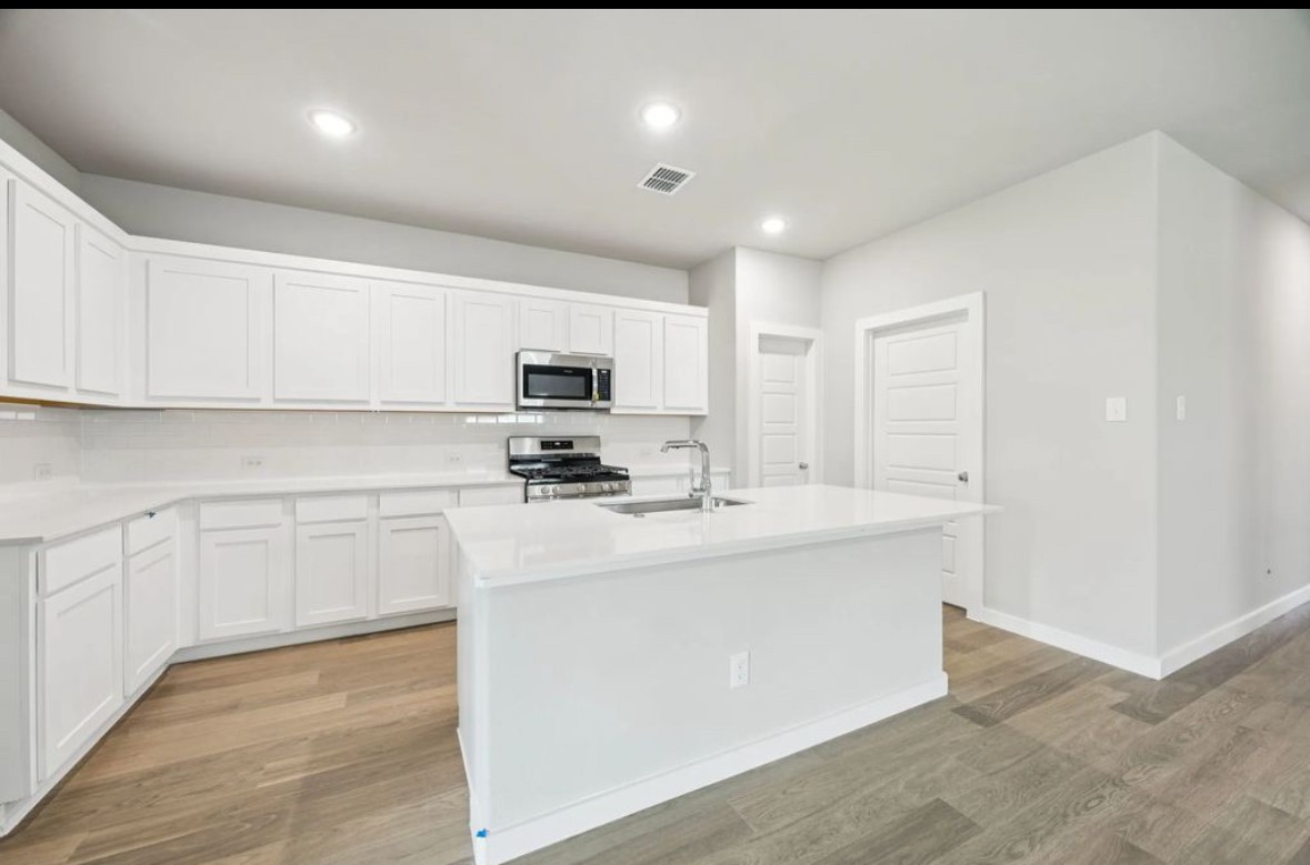 1014 Honeydew Lane