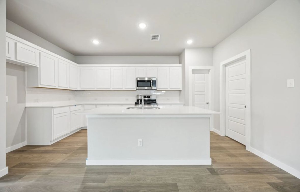 1014 Honeydew Lane
