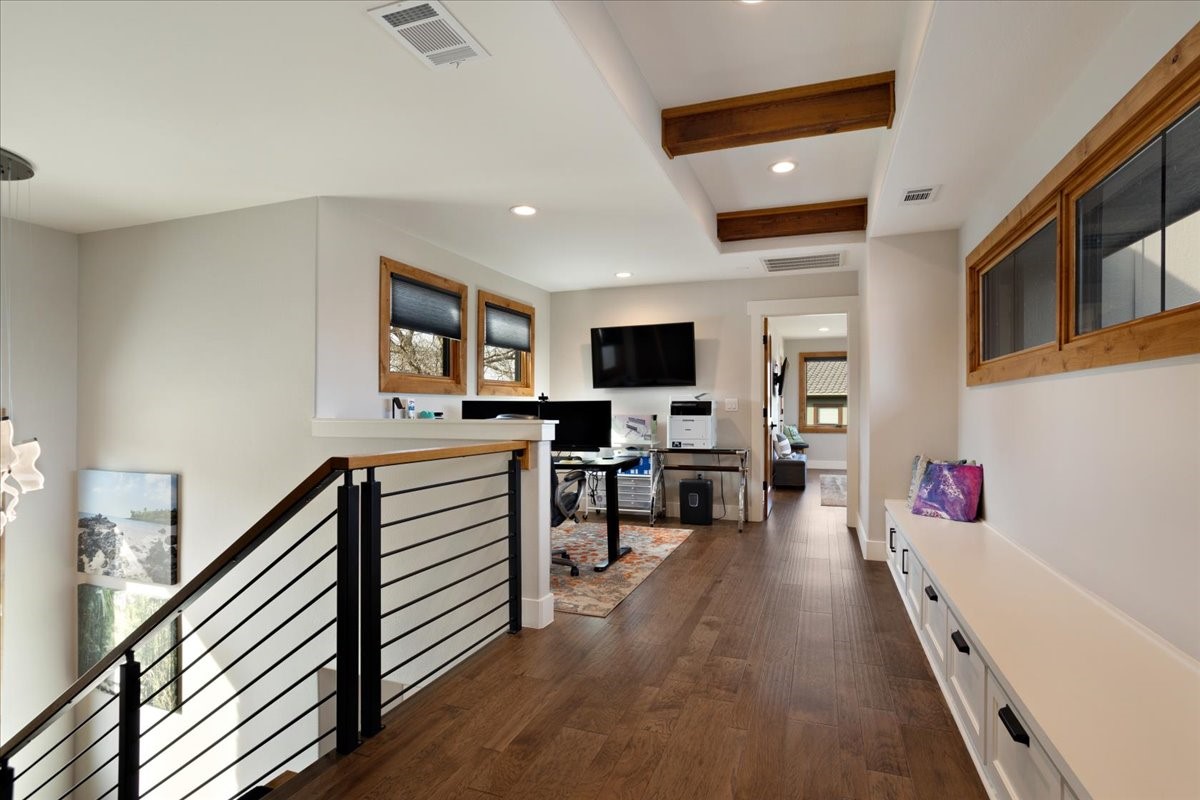210 Coffee Circle