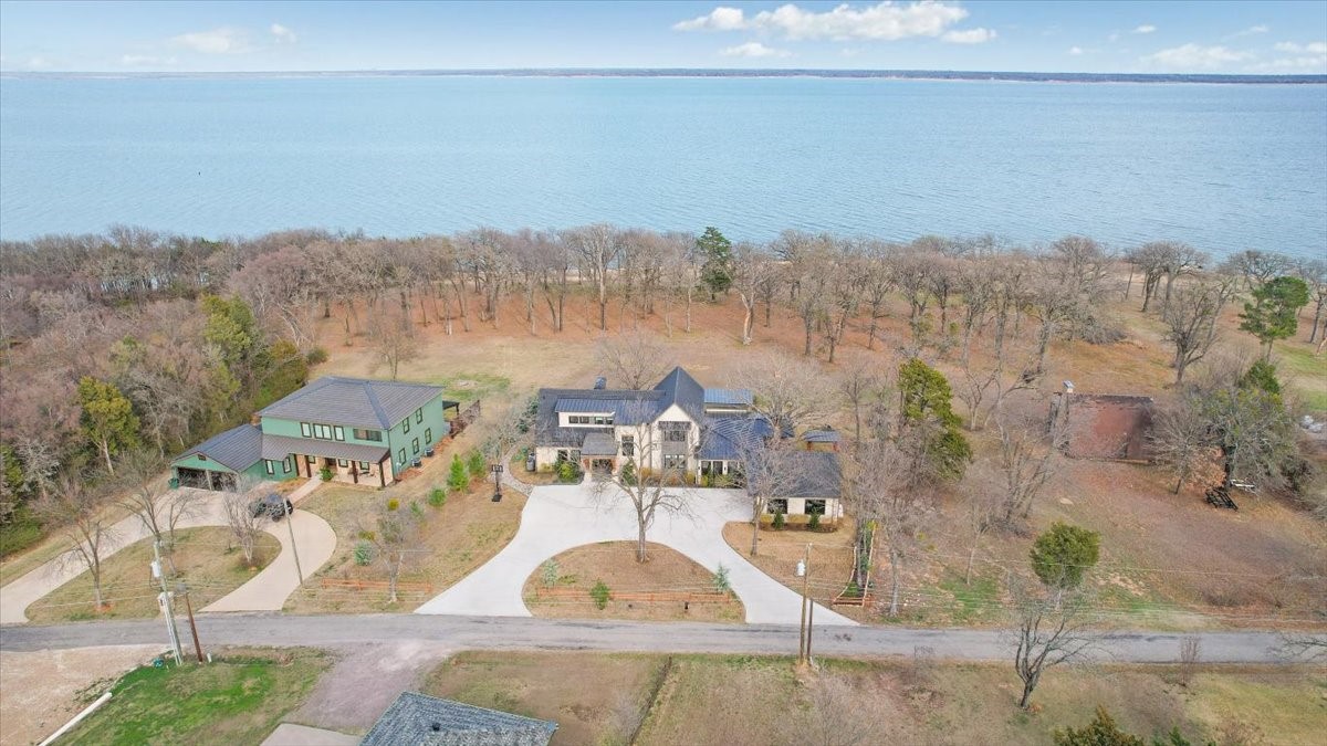 210 Coffee Circle