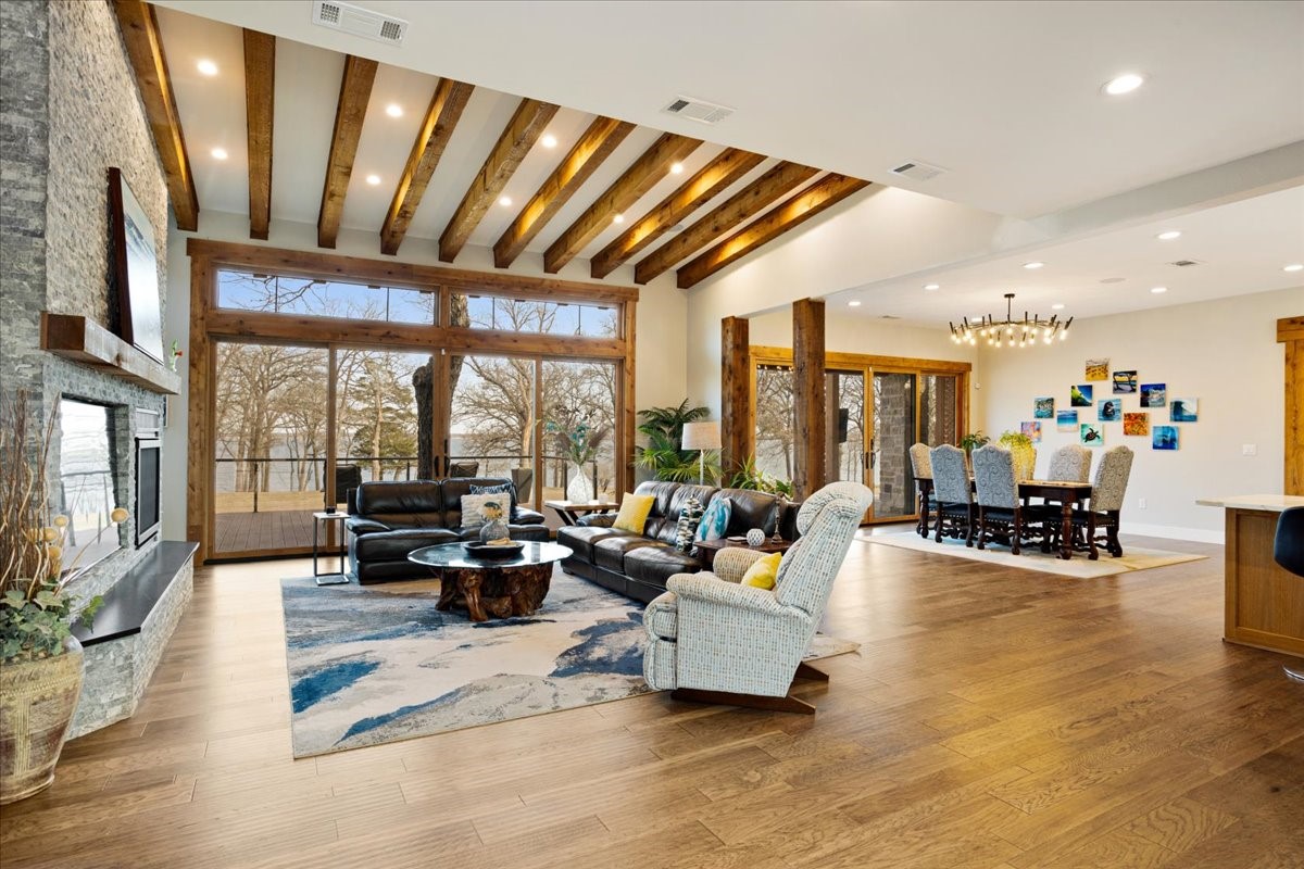 210 Coffee Circle