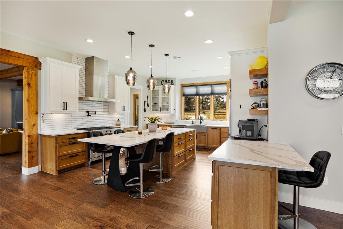 210 Coffee Circle