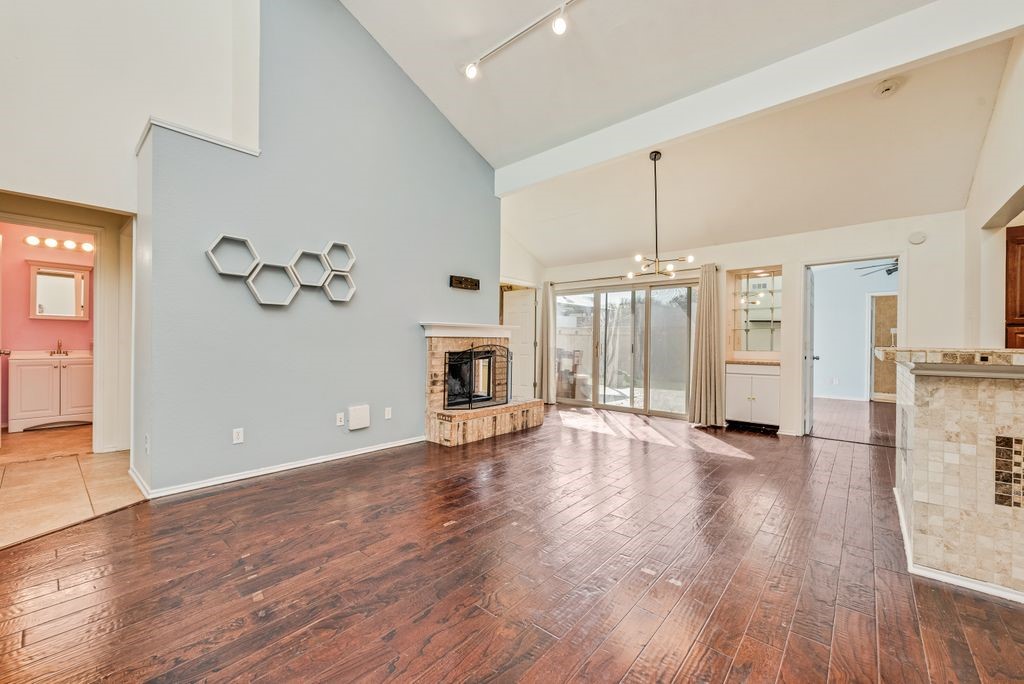 2705 Keller Springs Court