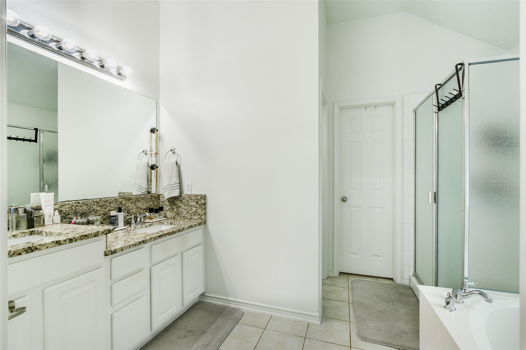 8000 Heritage Palms Trail