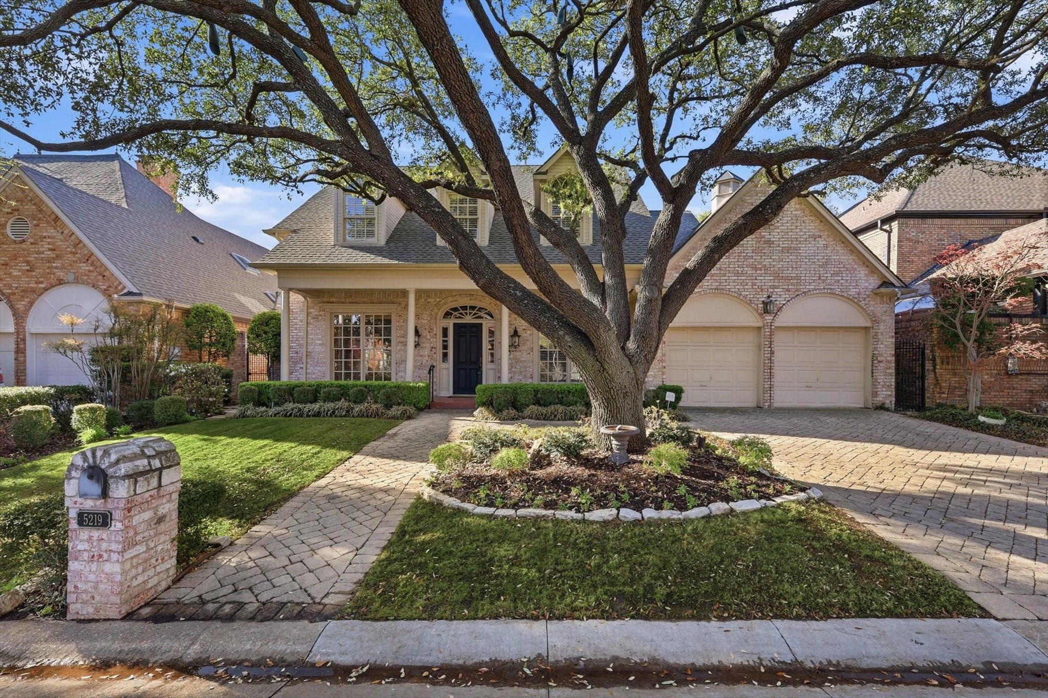 5219 Briar Tree Drive