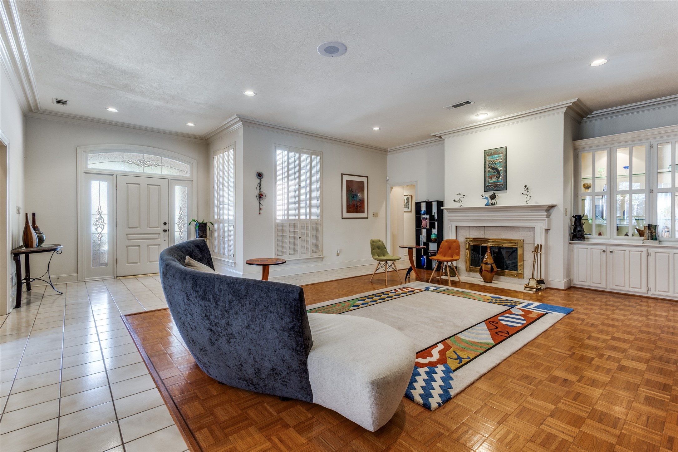 5820 Sky Park Drive