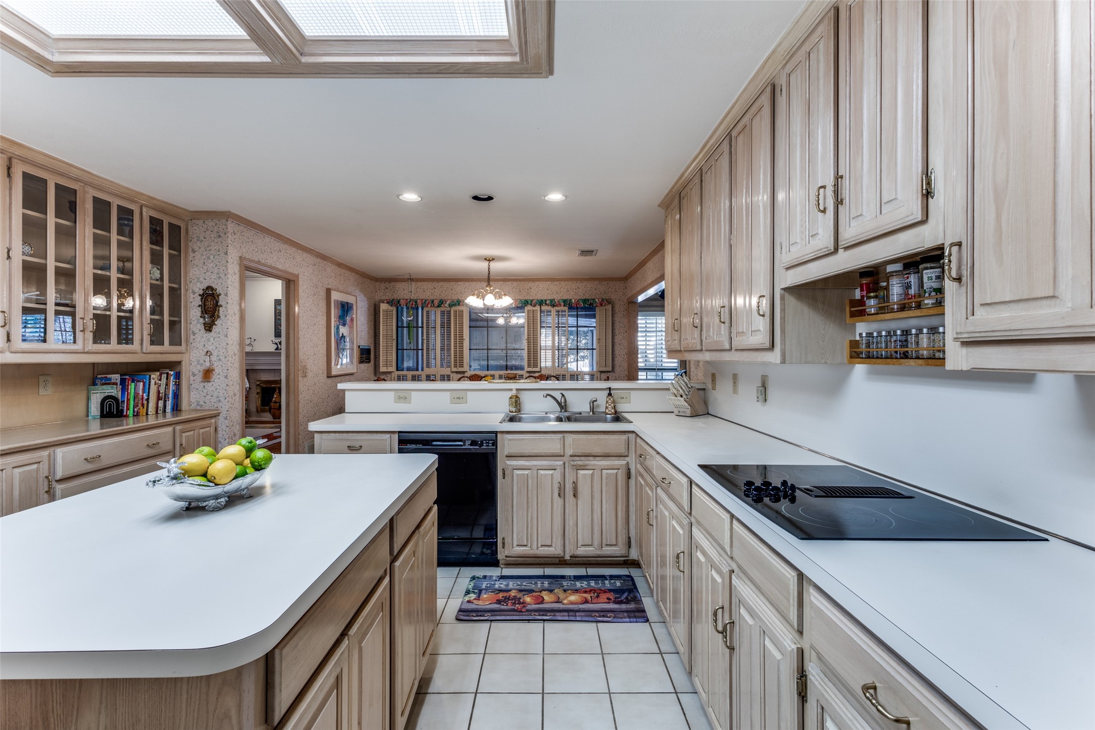 5820 Sky Park Drive