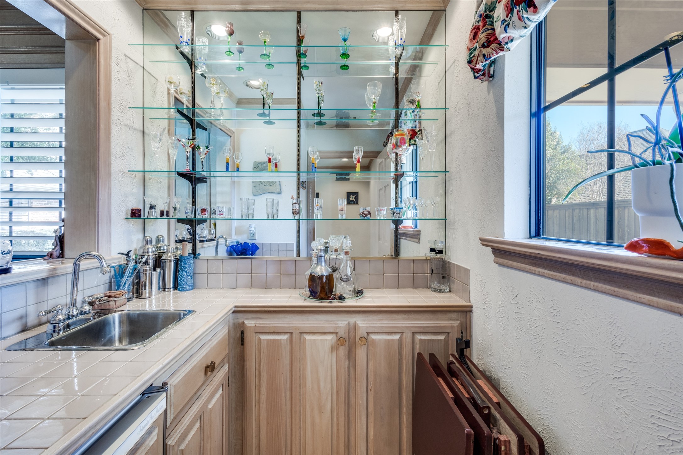 5820 Sky Park Drive