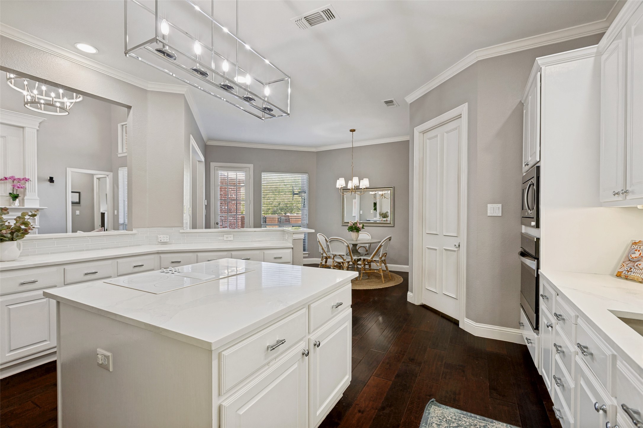 5653 Widgeon Way