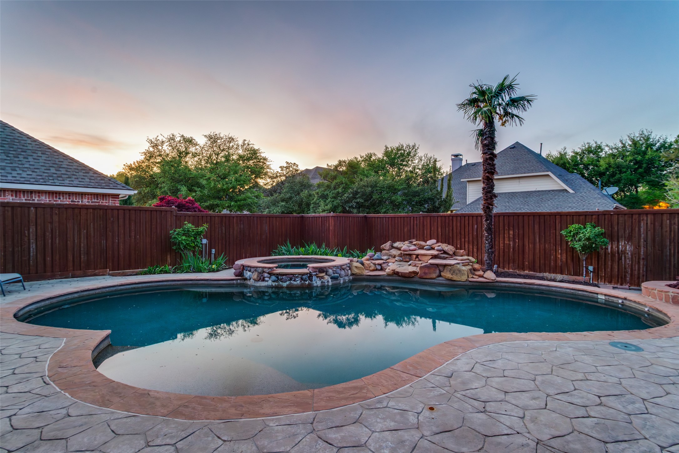 5653 Widgeon Way