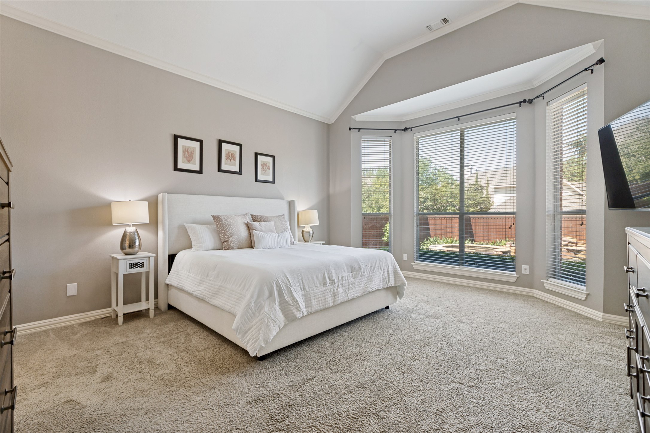 5653 Widgeon Way