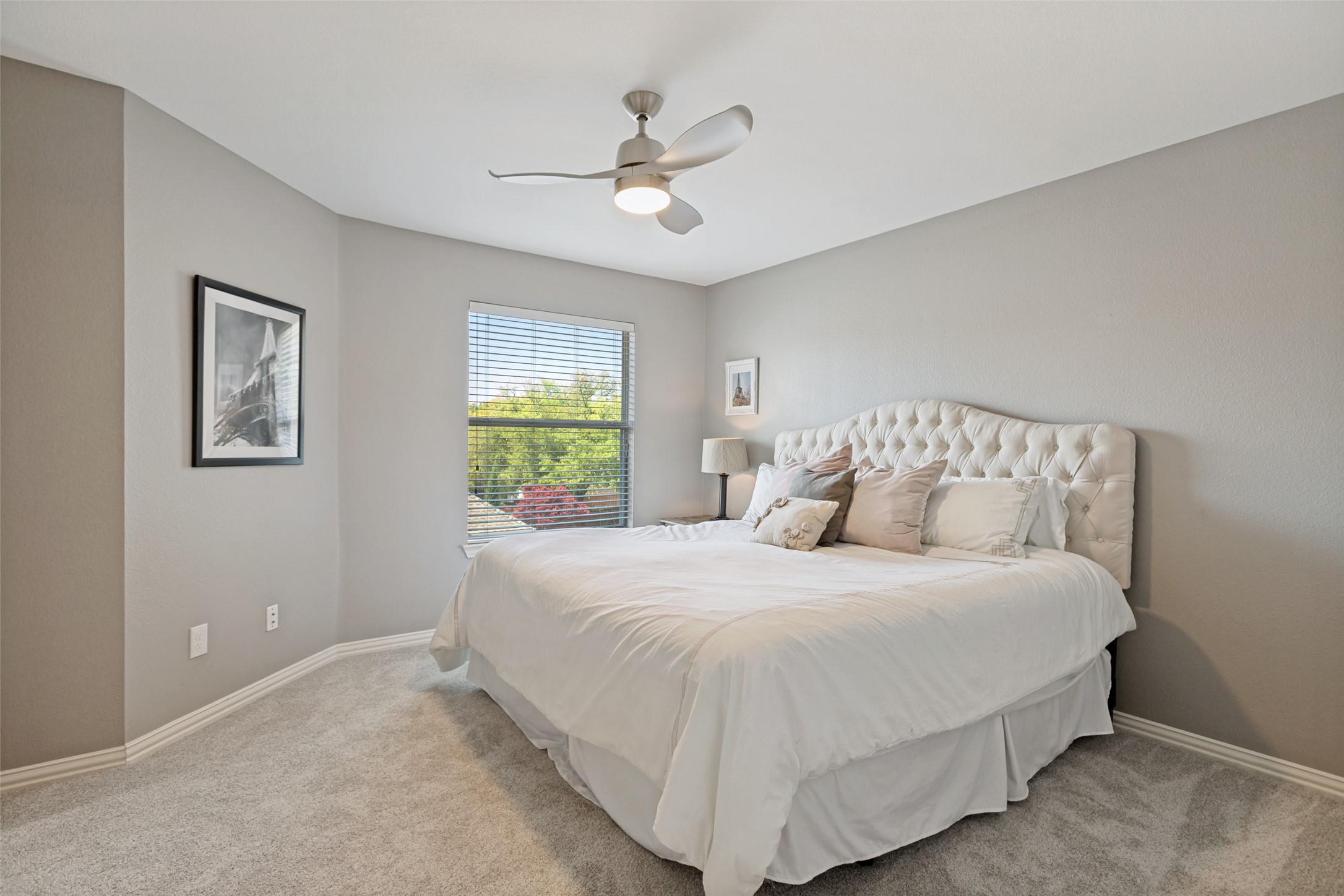 5653 Widgeon Way