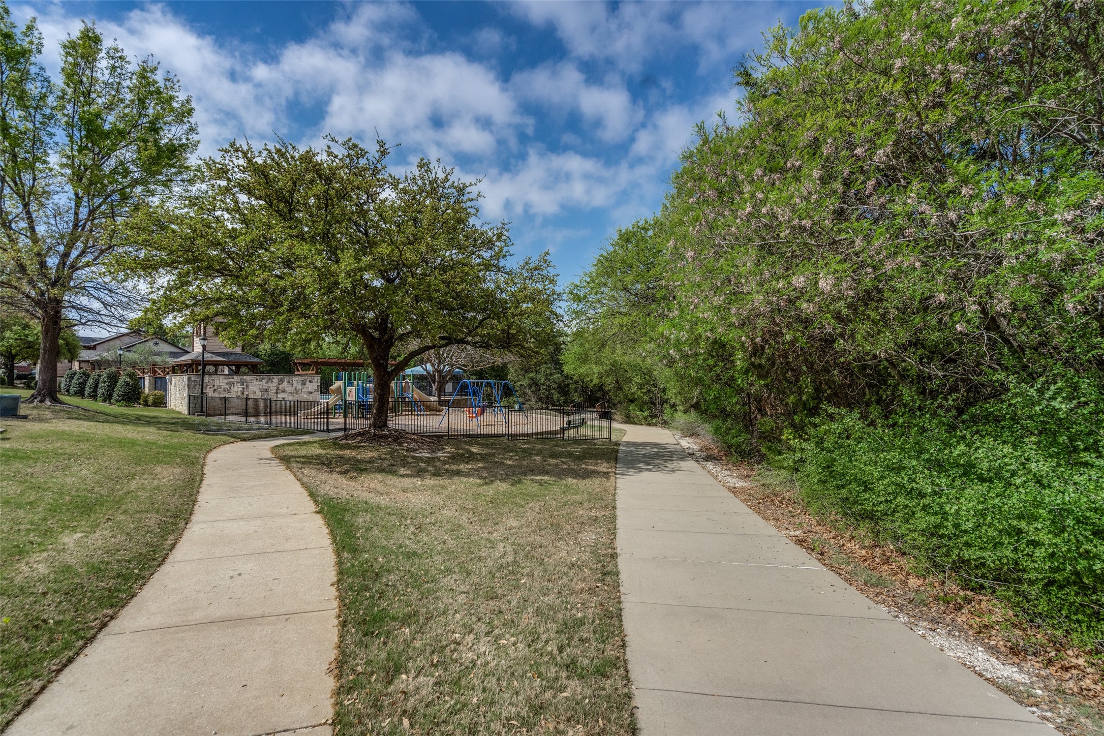 1509 Winding Trail Drive