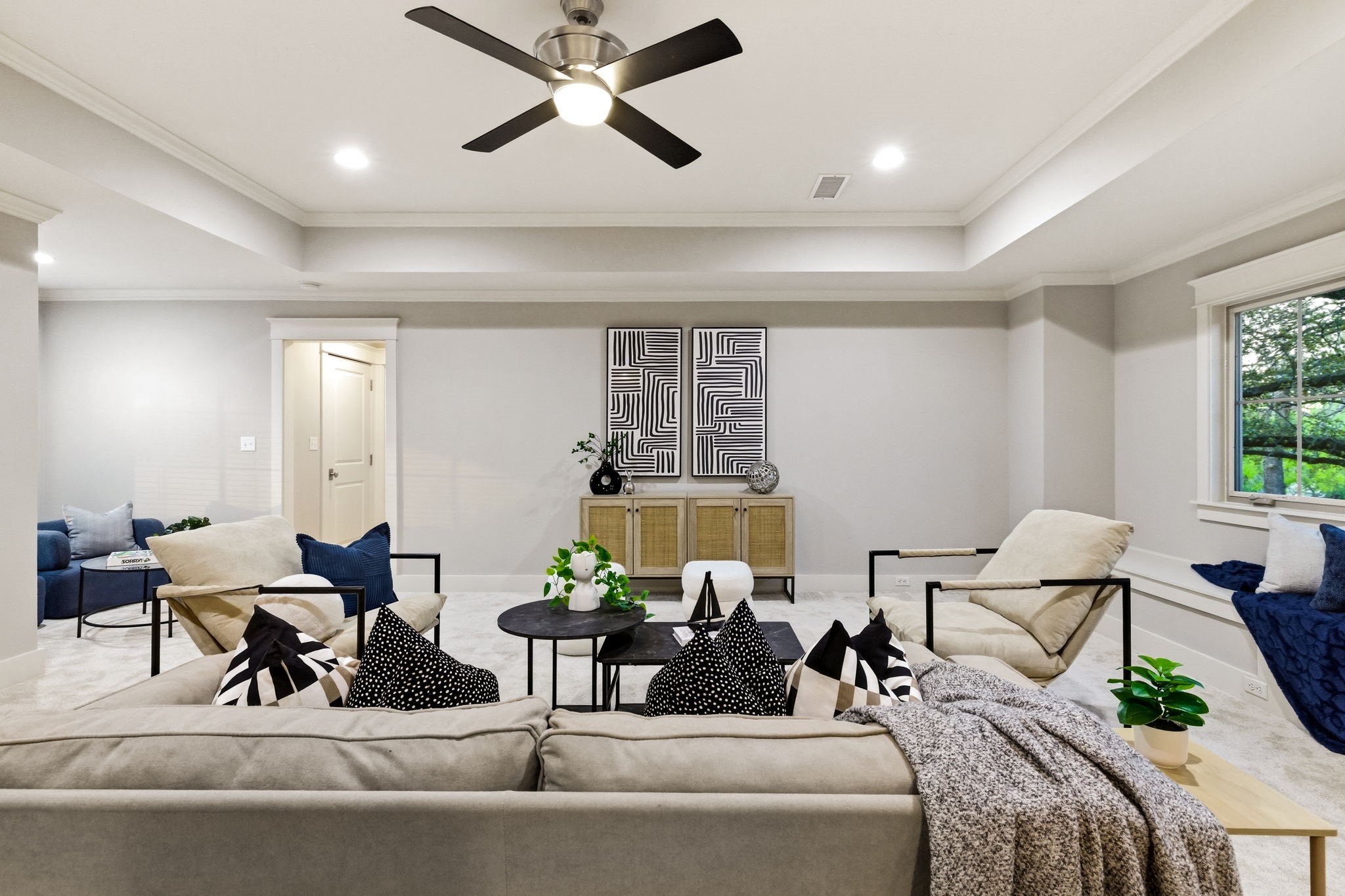 1 Roundrock Circle