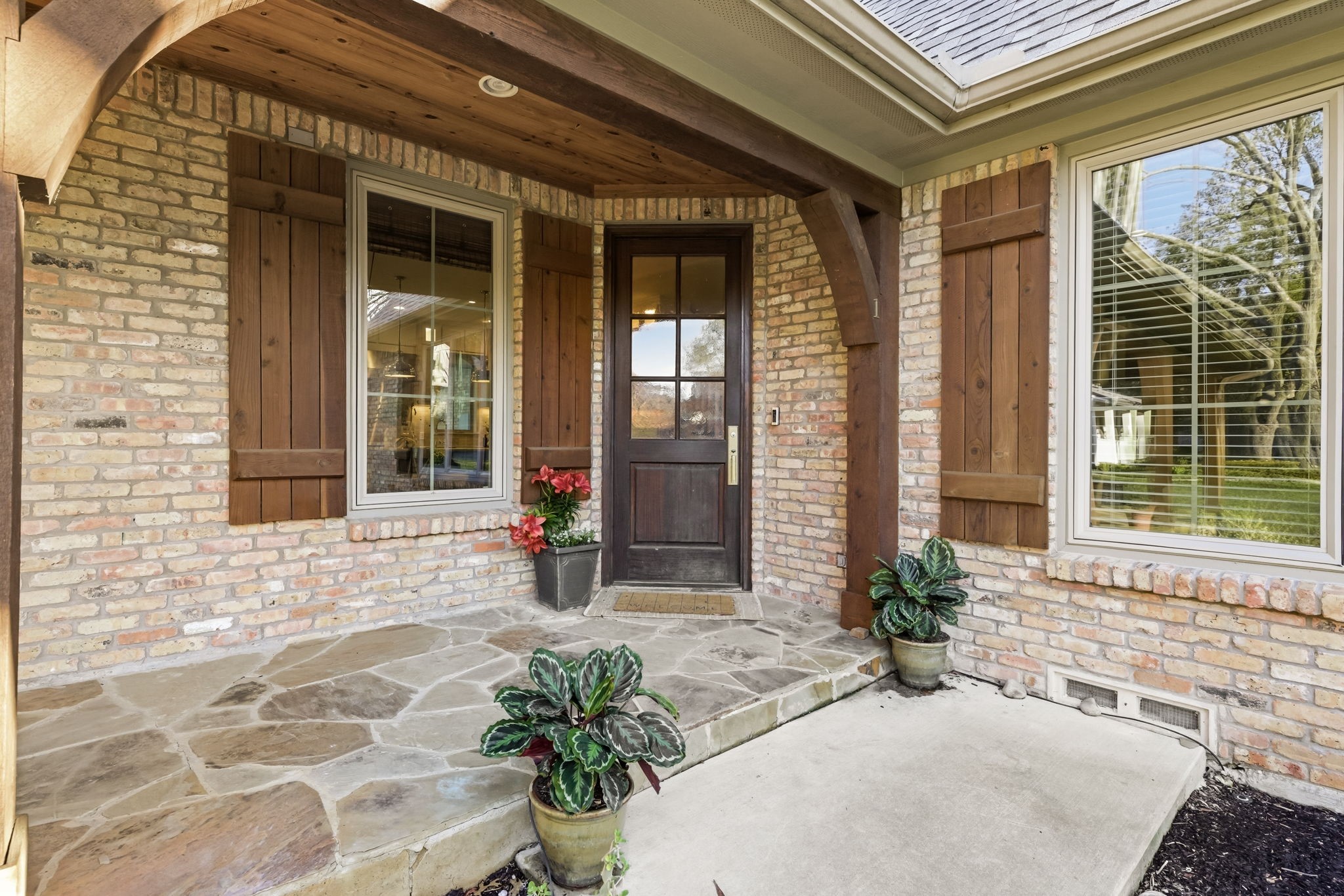 1 Roundrock Circle