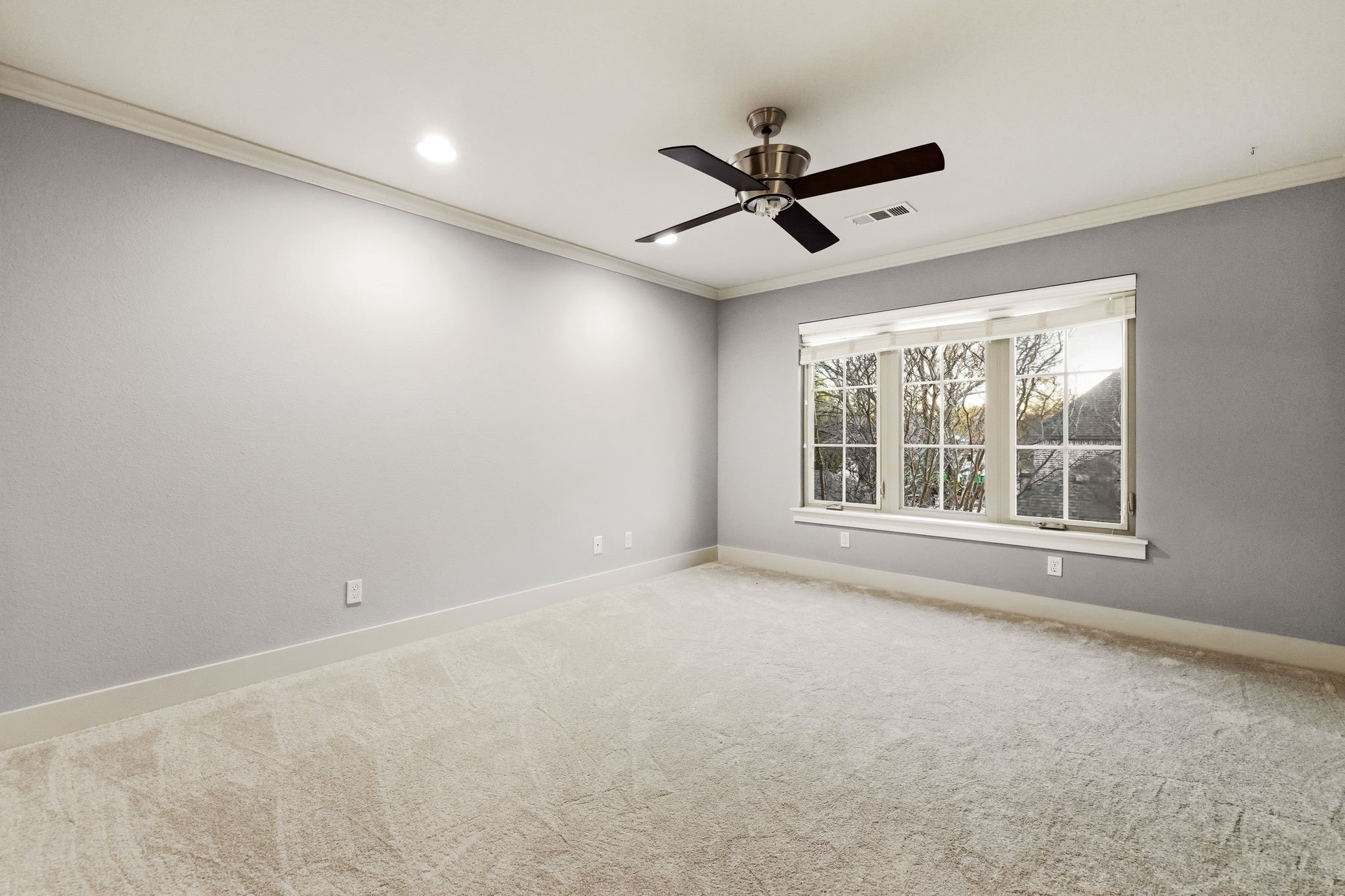 1 Roundrock Circle